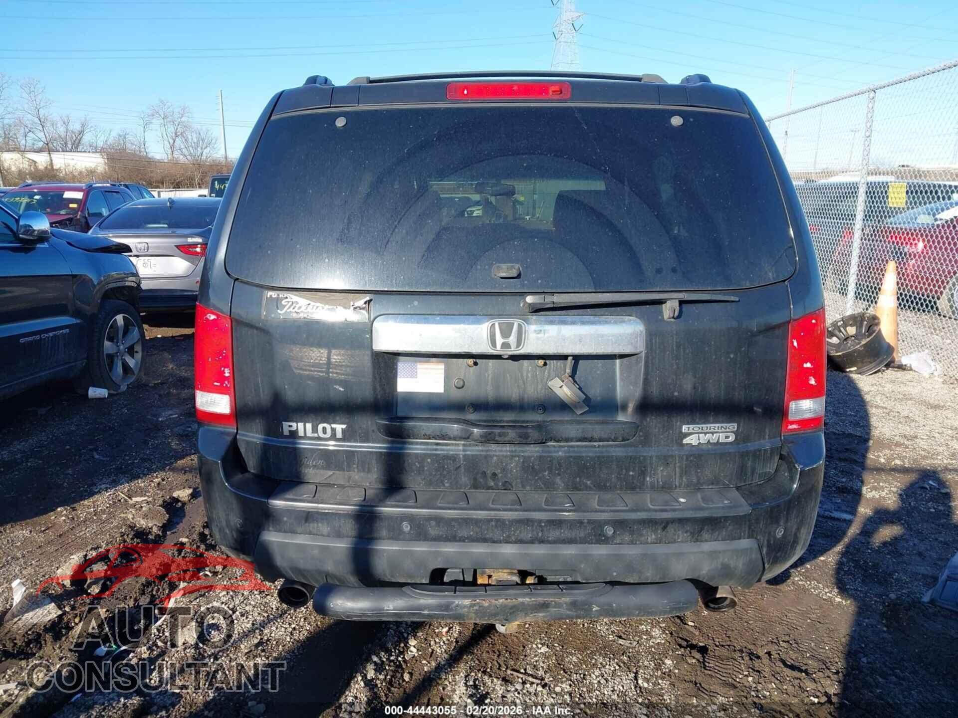 HONDA PILOT 2010 - 5FNYF4H84AB028082