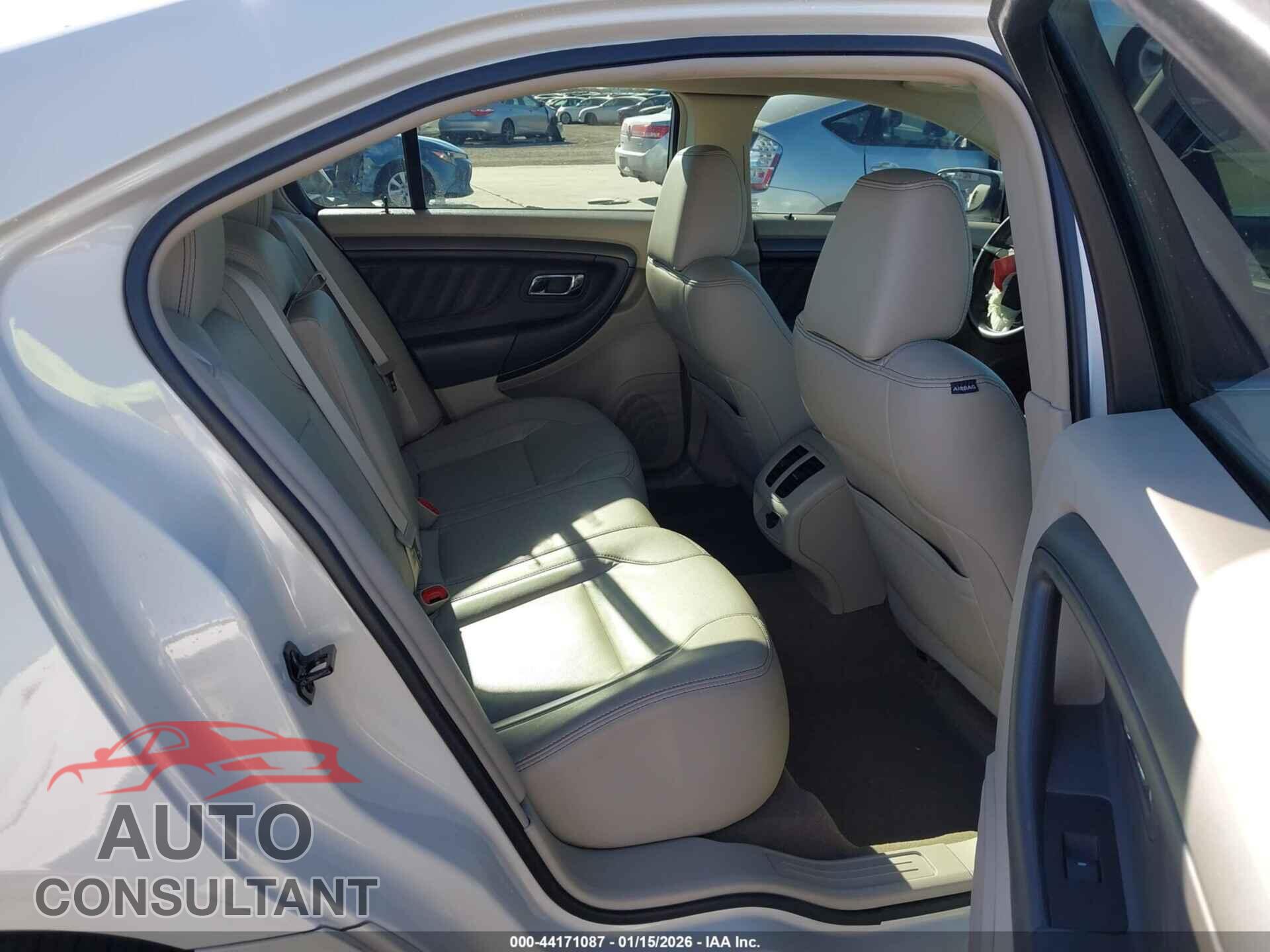 FORD TAURUS 2012 - 1FAHP2EW2CG110444