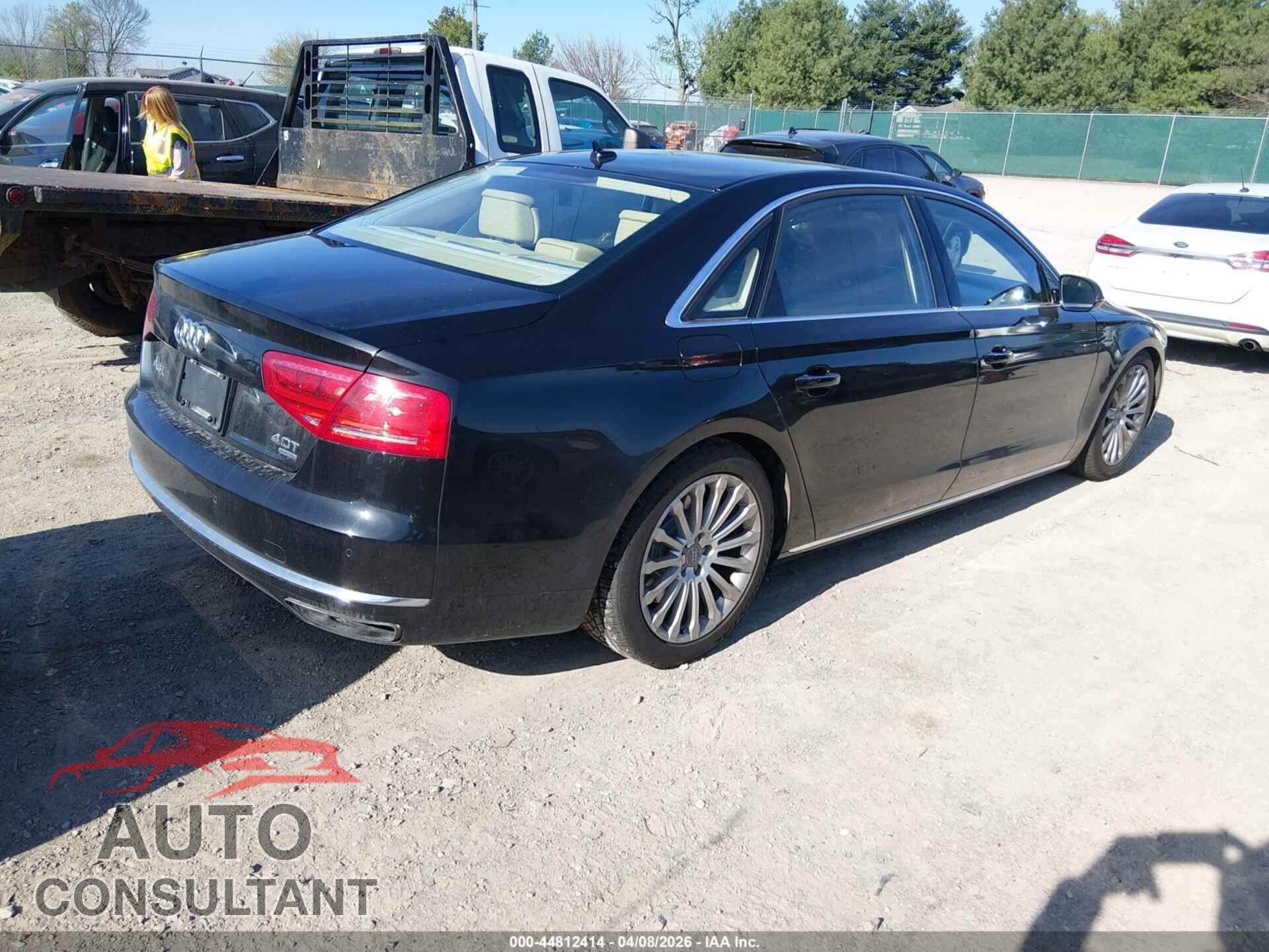 AUDI A8 L 2013 - WAUR2AFD5DN020770