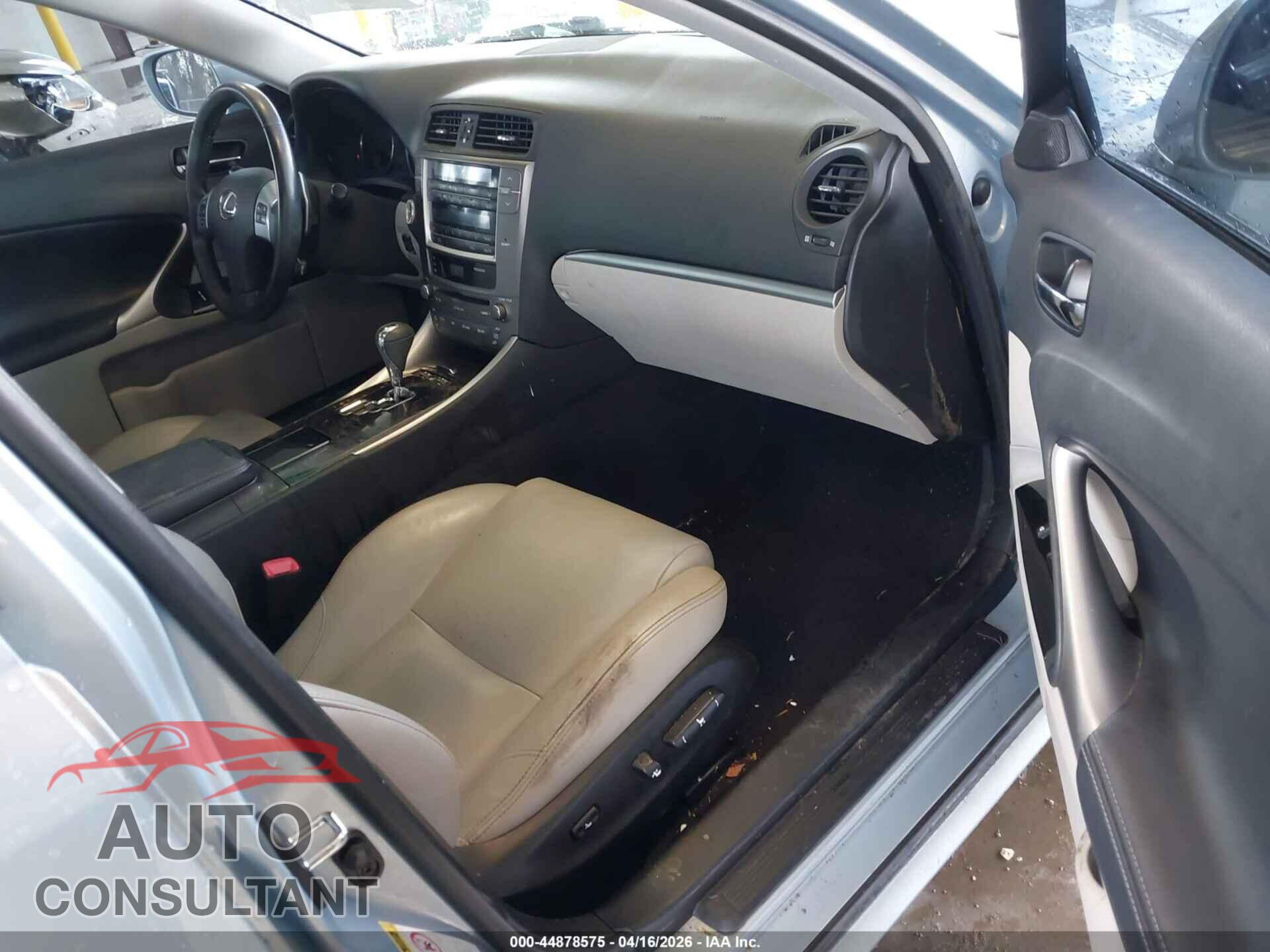 LEXUS IS 250 2011 - JTHCF5C29B5045058