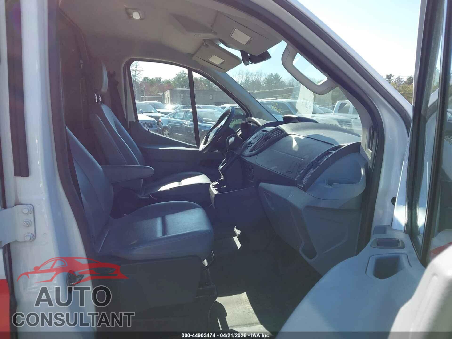 FORD TRANSIT-150 2019 - 1FTYE1ZM8KKA58154