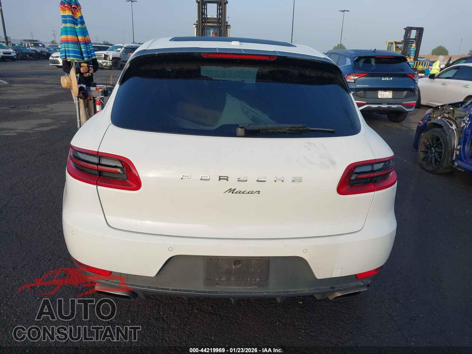 PORSCHE MACAN 2017 - WP1AA2A56HLB07442