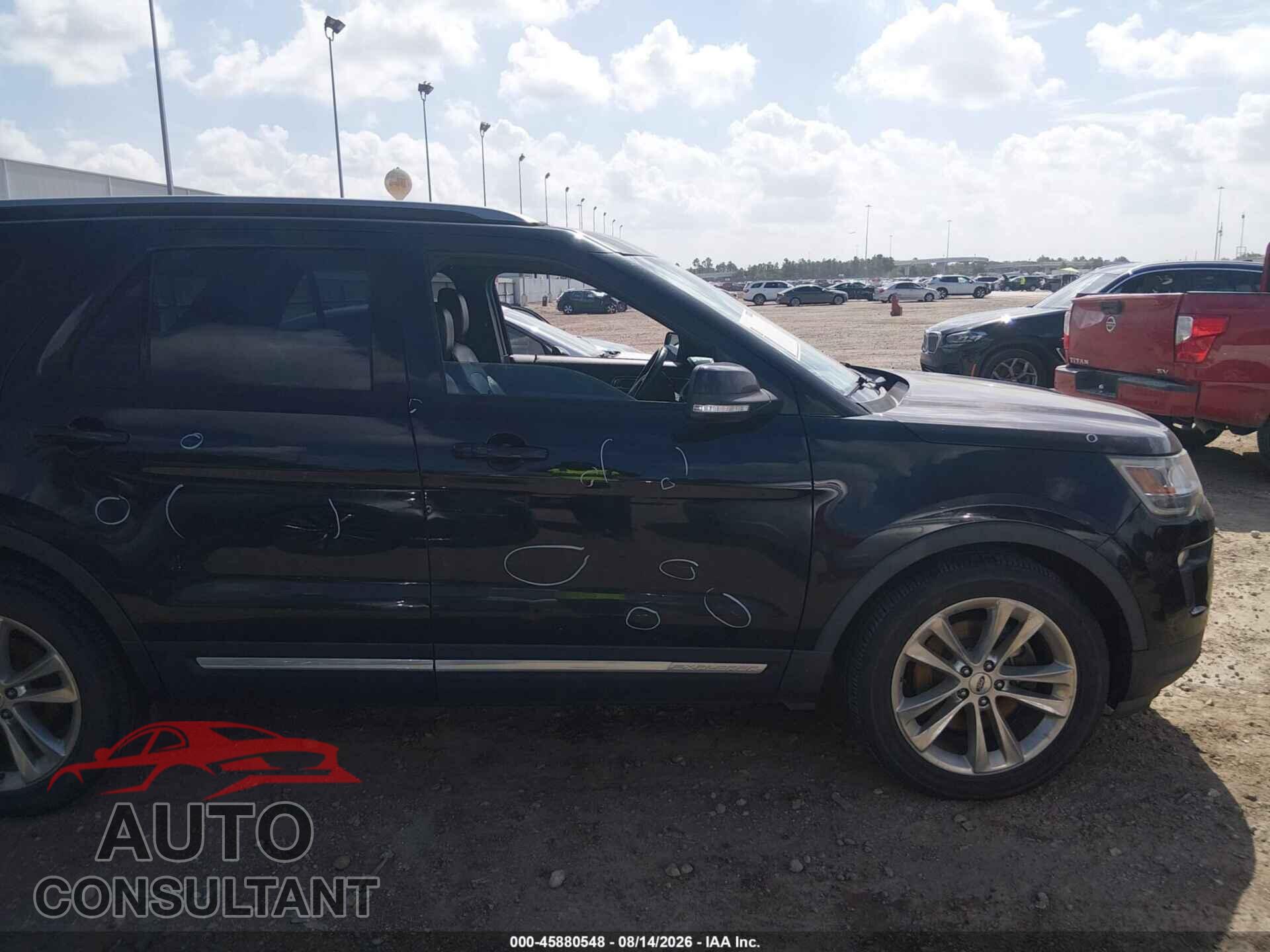 FORD EXPLORER 2018 - 1FM5K7D82JGB29905