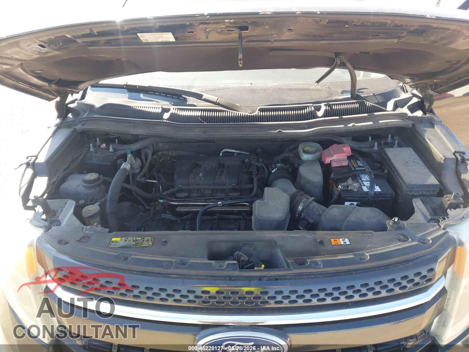 FORD EXPLORER 2011 - 1FMHK8F85BGA02258
