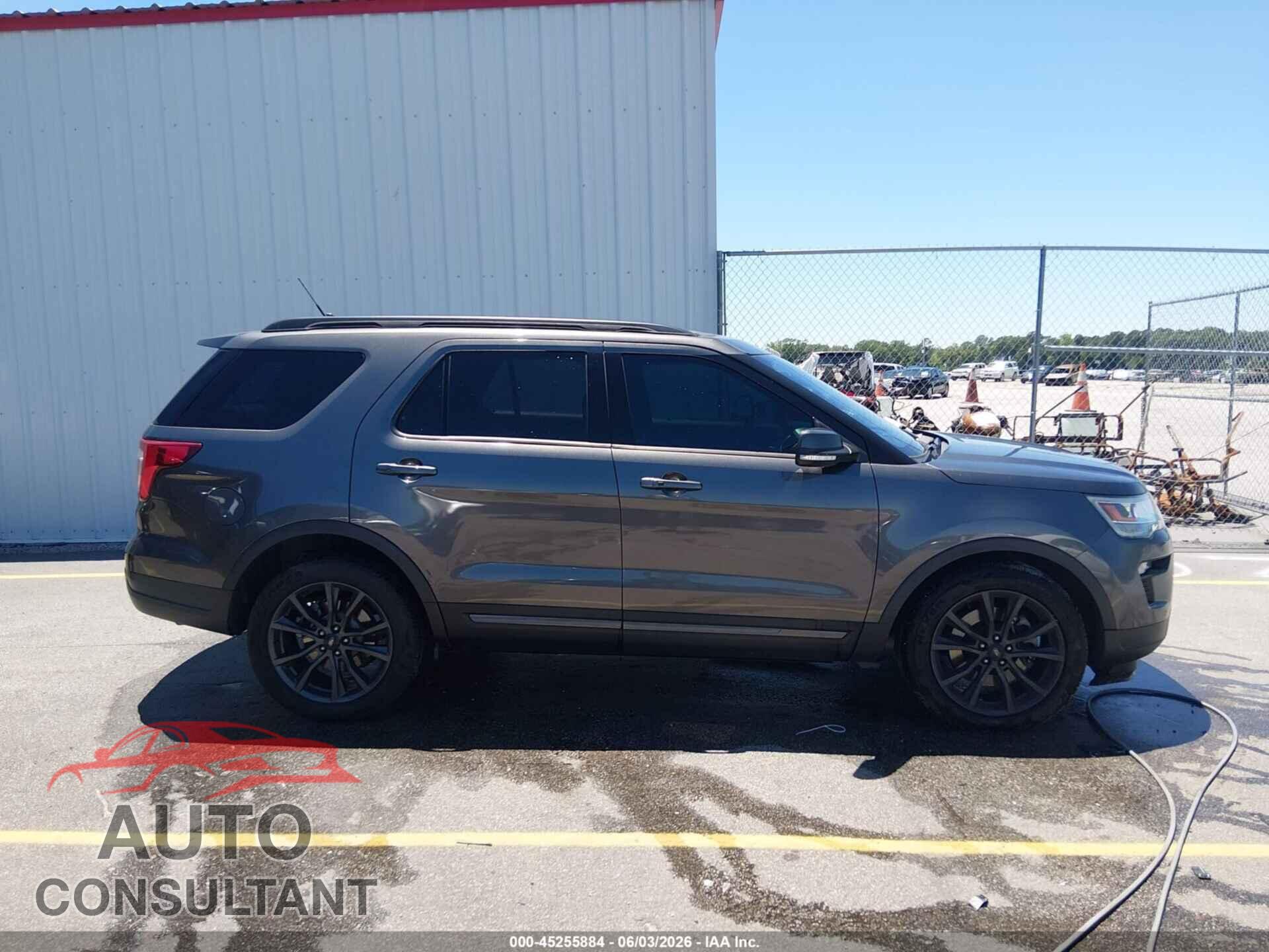 FORD EXPLORER 2018 - 1FM5K7D86JGB26165