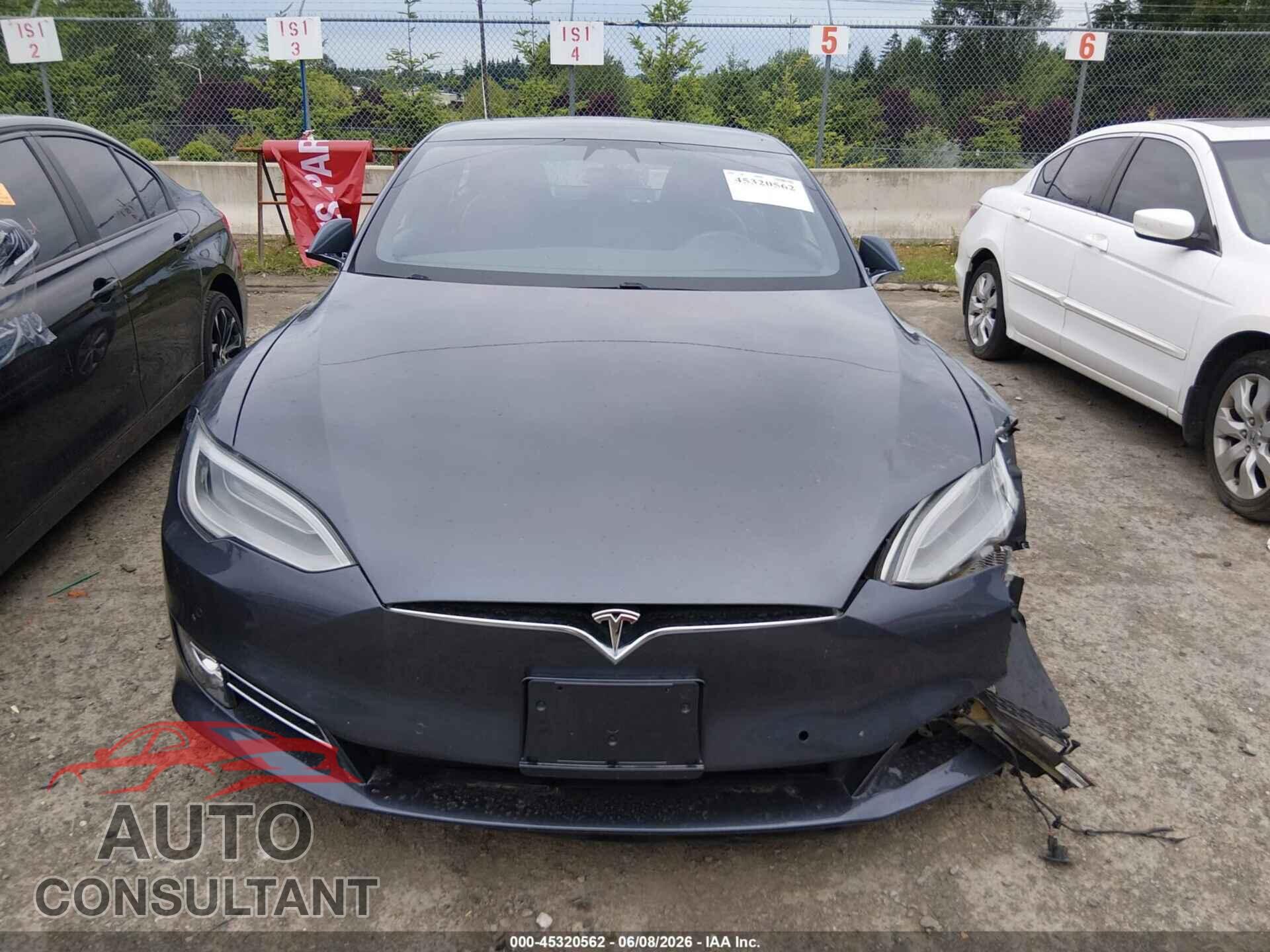 TESLA MODEL S 2021 - 5YJSA1E2XMF426985