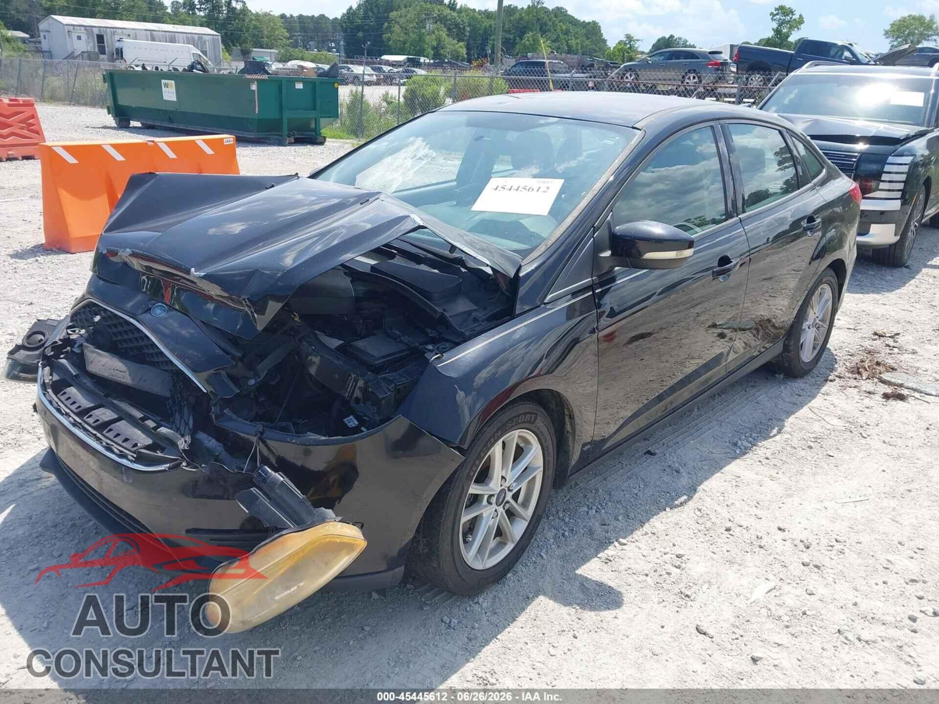 FORD FOCUS 2017 - 1FADP3F26HL262211