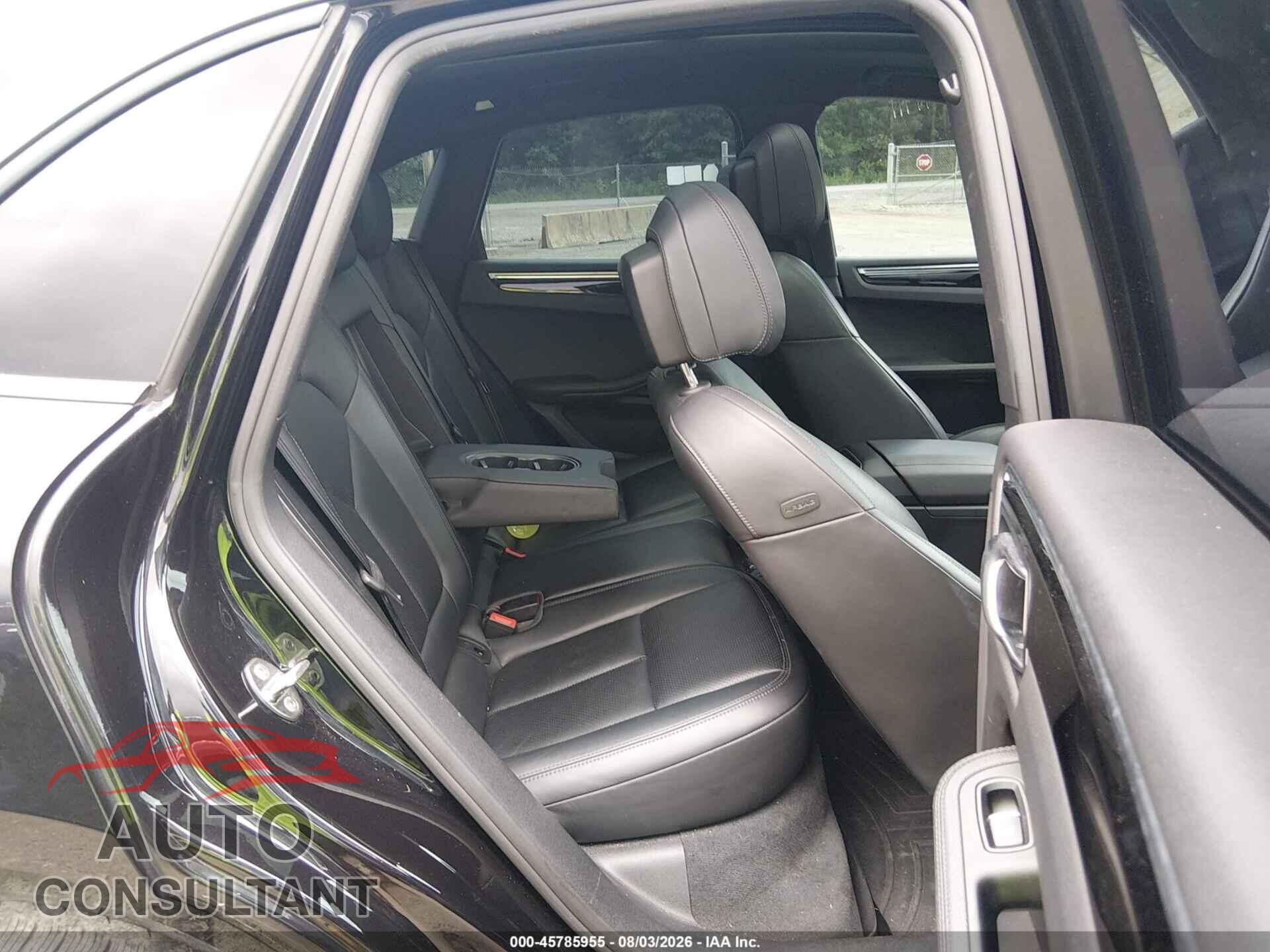 PORSCHE MACAN 2020 - WP1AA2A50LLB02259