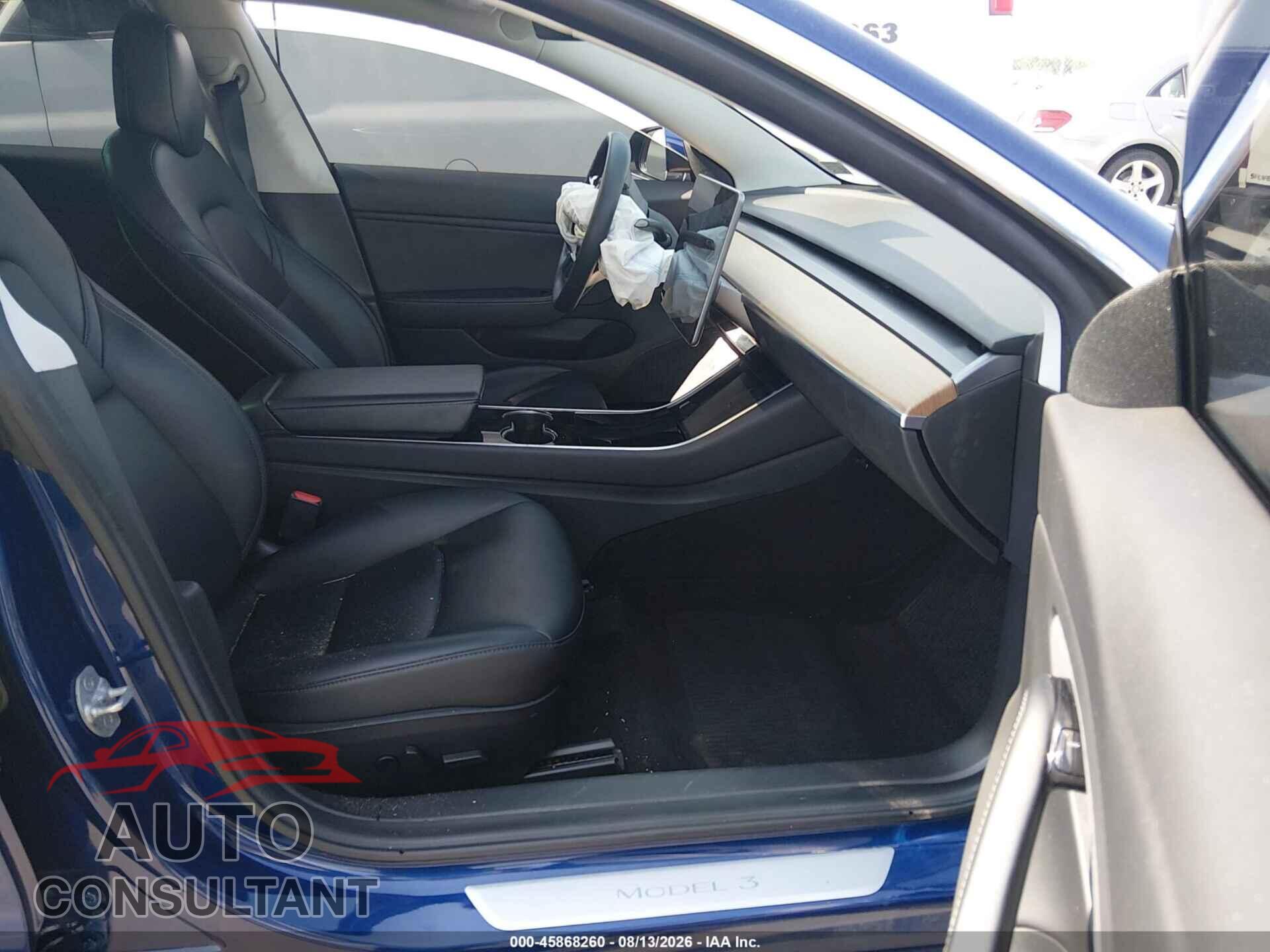 TESLA MODEL 3 2019 - 5YJ3E1EA3KF440773