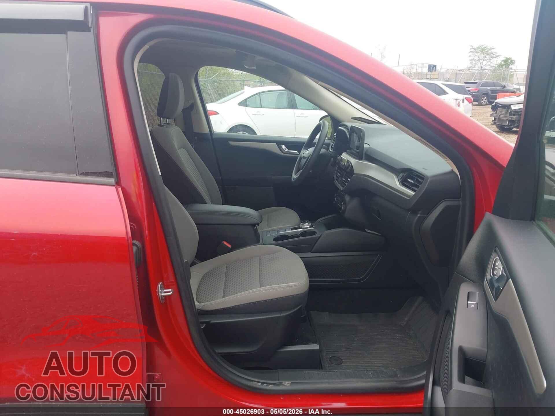 FORD ESCAPE 2020 - 1FMCU0G61LUA83393
