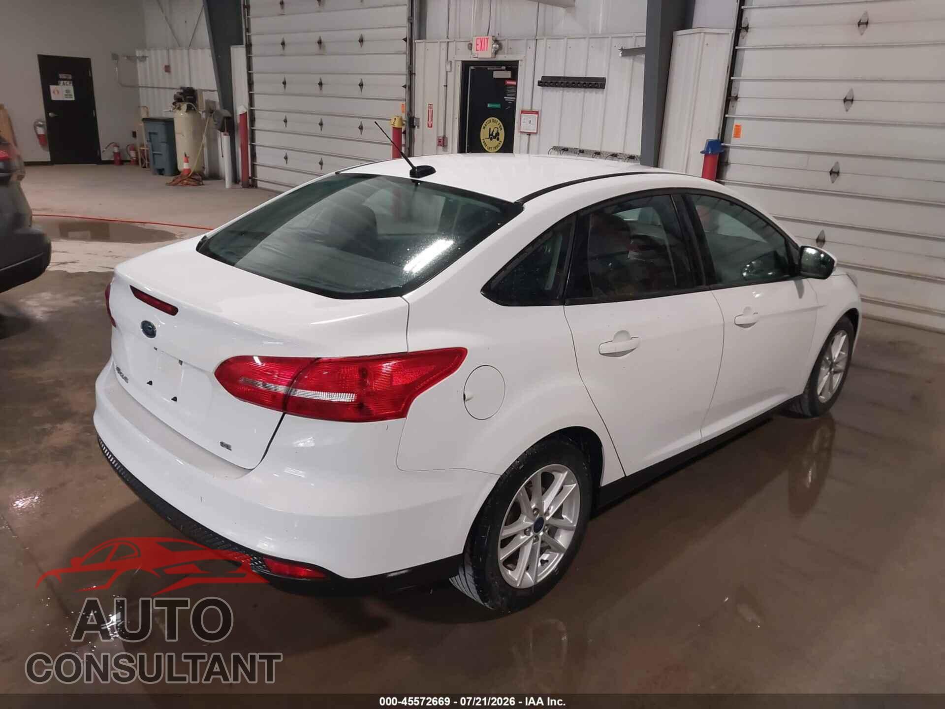 FORD FOCUS 2016 - 1FADP3F24GL374651