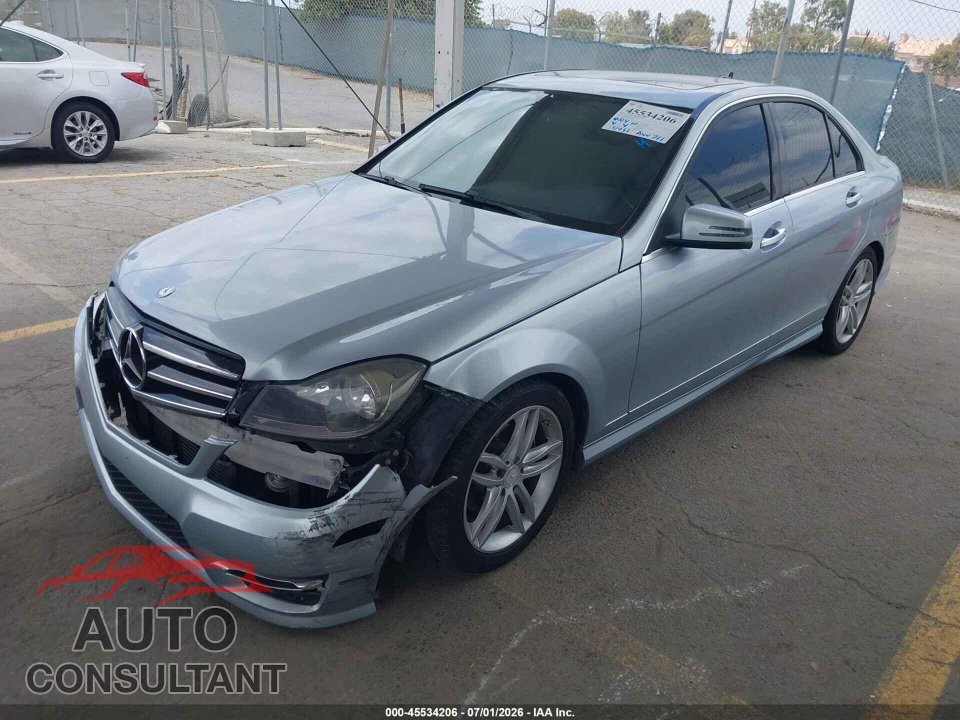 MERCEDES-BENZ C 250 2014 - WDDGF4HBXEA963473
