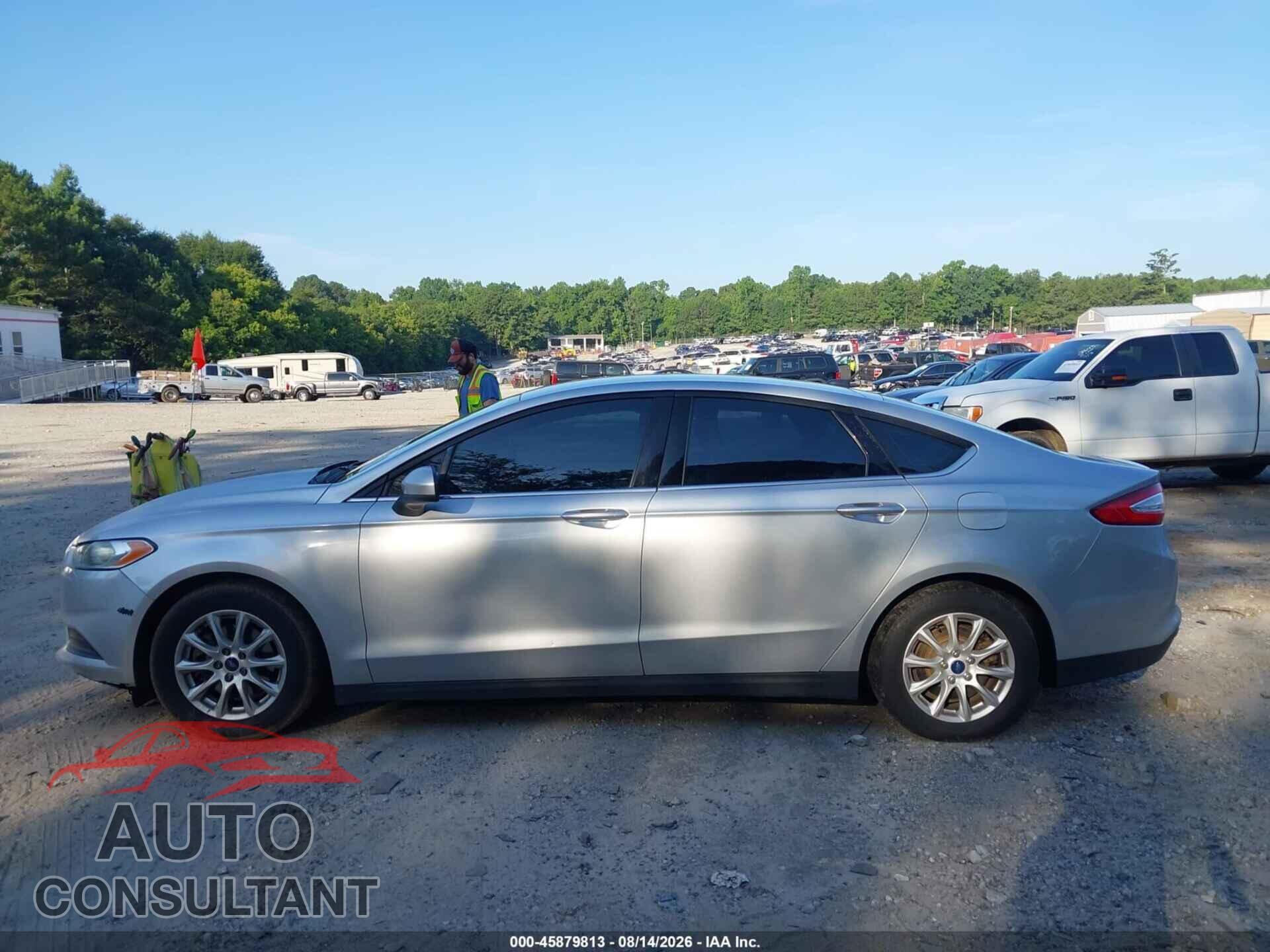 FORD FUSION 2016 - 3FA6P0G70GR333629