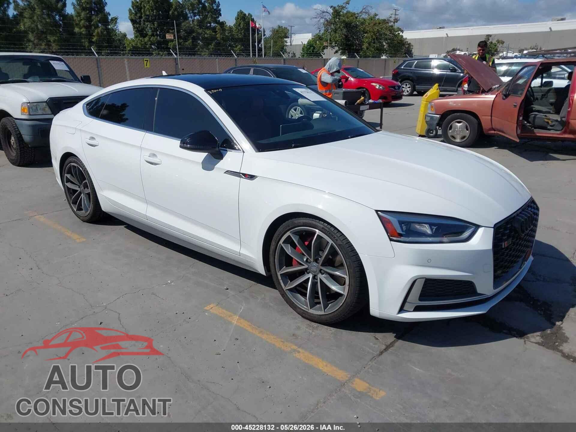 AUDI S5 2018 - WAUB4CF5XJA101251