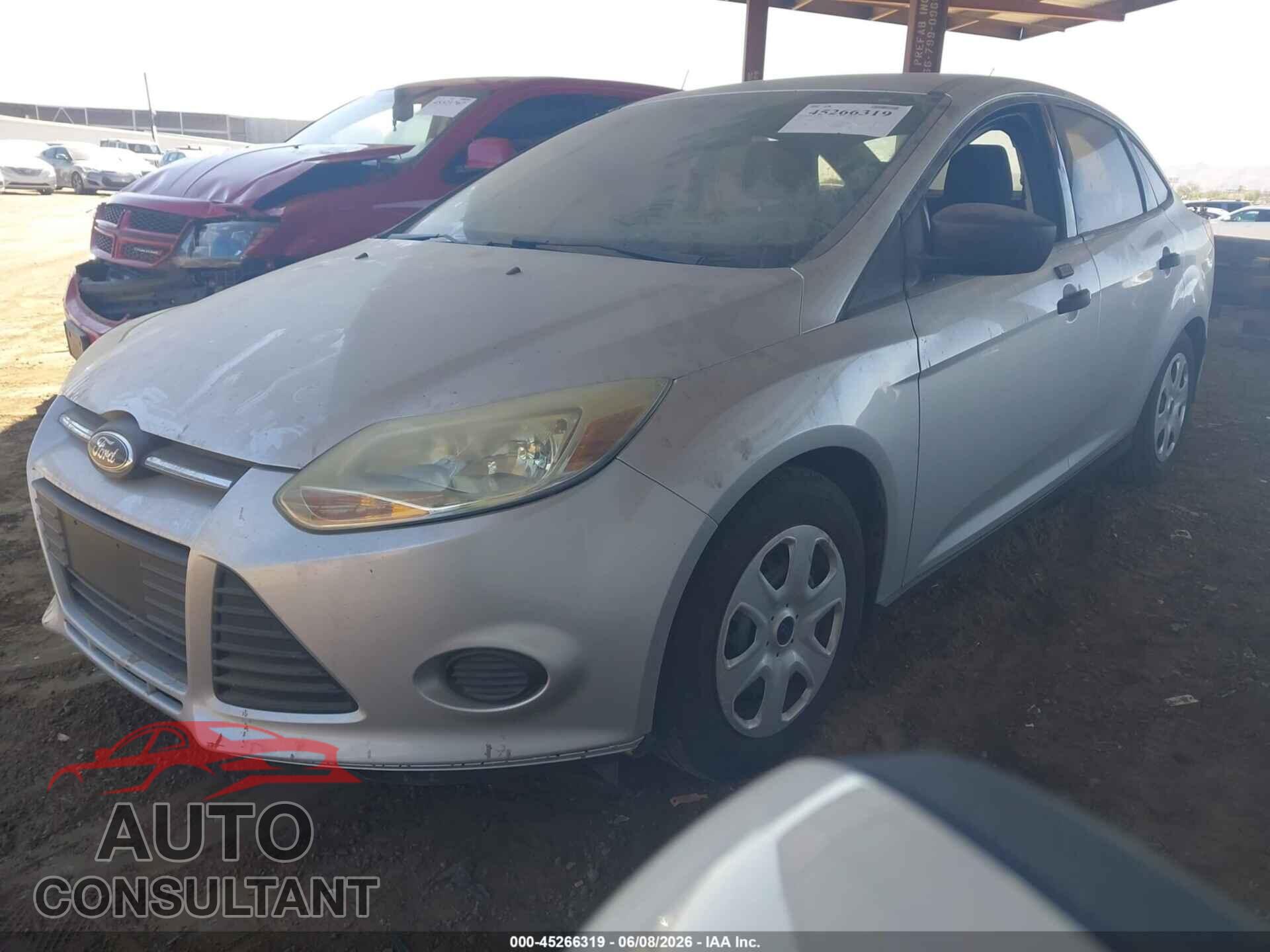 FORD FOCUS 2014 - 1FADP3E29EL407738