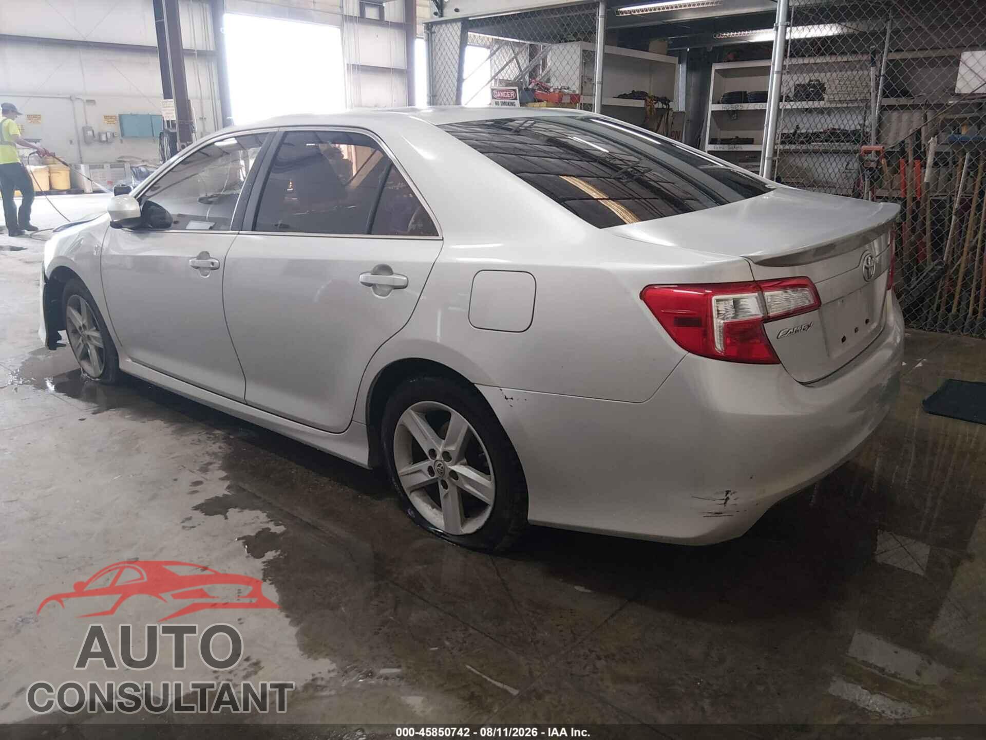 TOYOTA CAMRY 2012 - 4T1BF1FK2CU073143