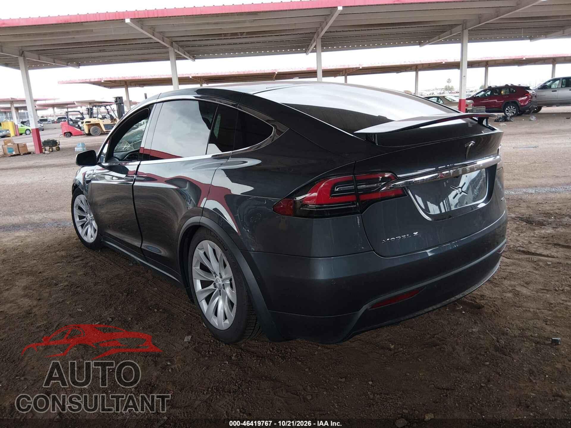 TESLA MODEL X 2017 - 5YJXCDE26HF025781