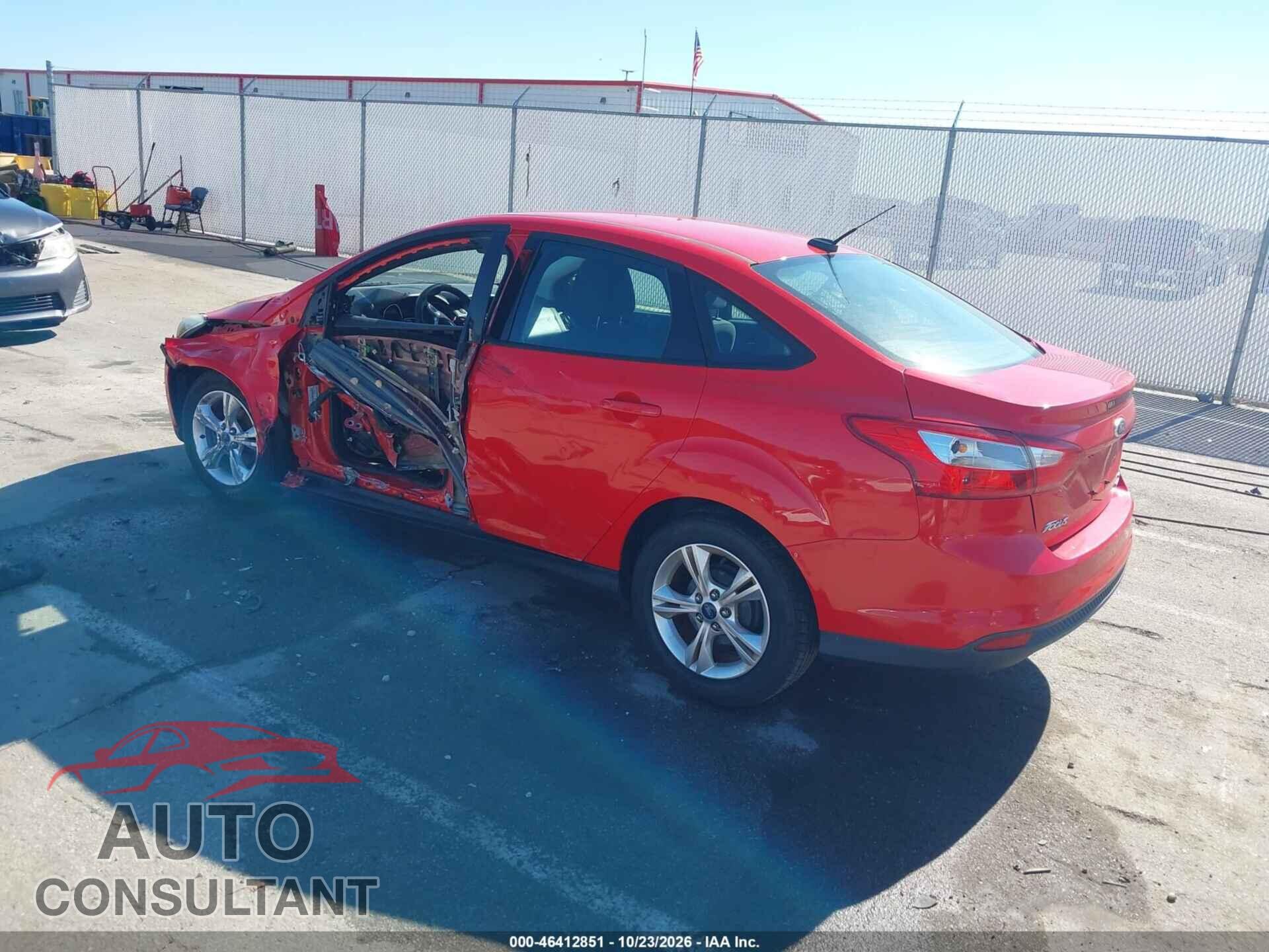 FORD FOCUS 2013 - 1FADP3F22DL143632