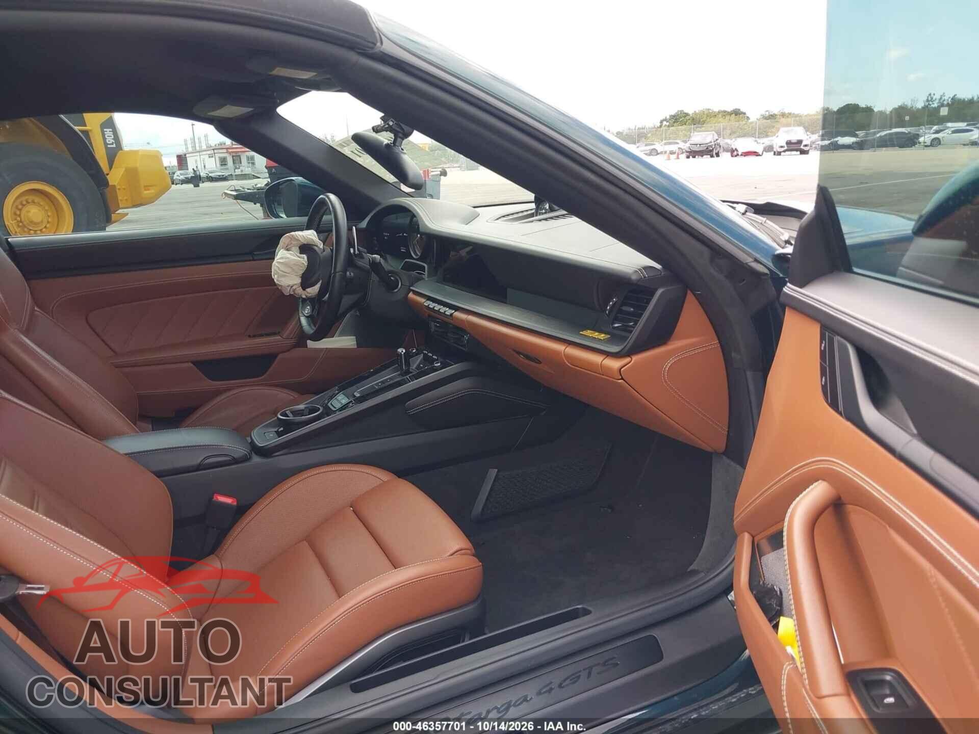 PORSCHE 911 2023 - WP0BB2A95PS233947