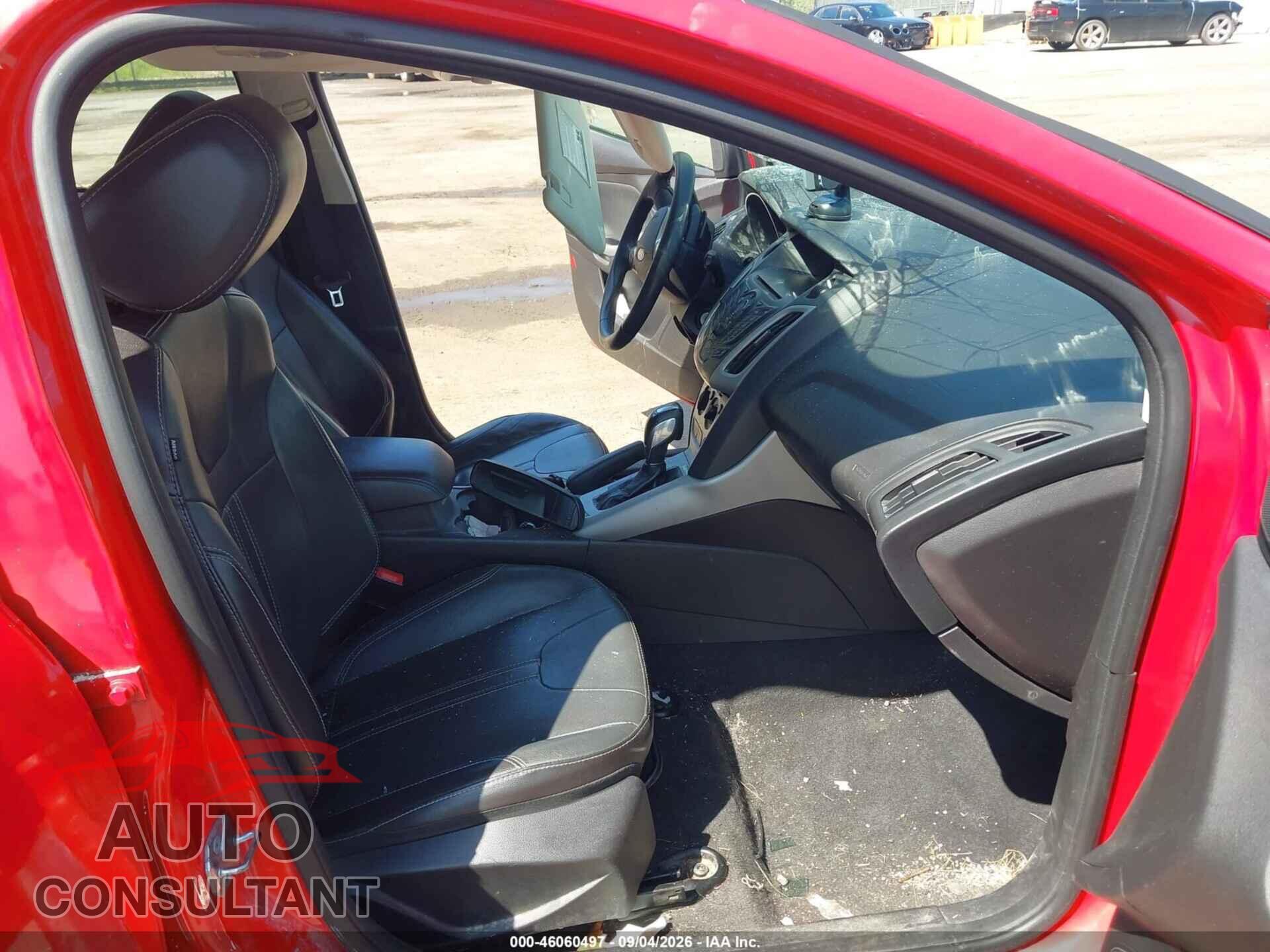 FORD FOCUS 2014 - 1FADP3K2XEL443667