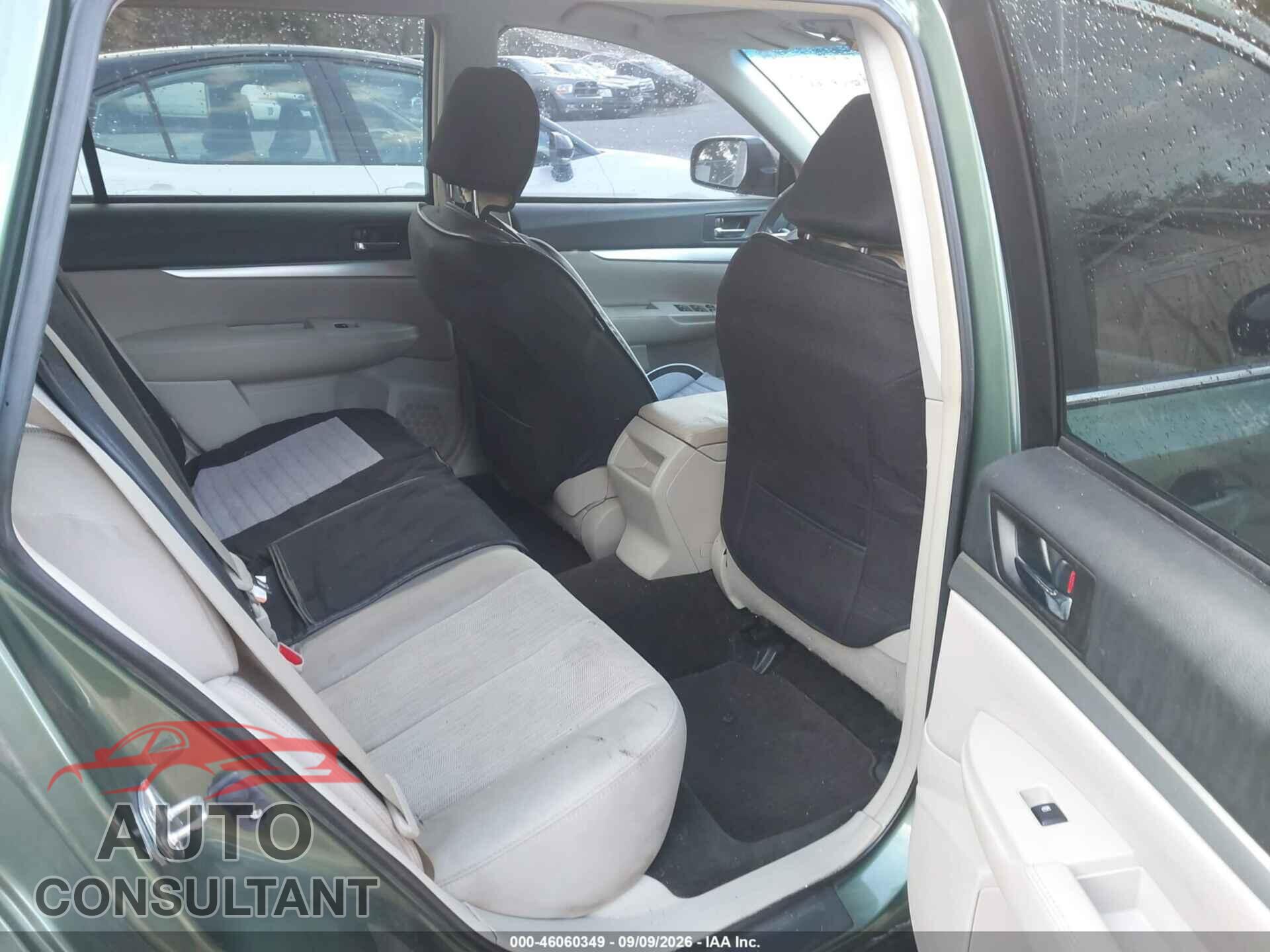 SUBARU OUTBACK 2013 - 4S4BRCCC2D3275228