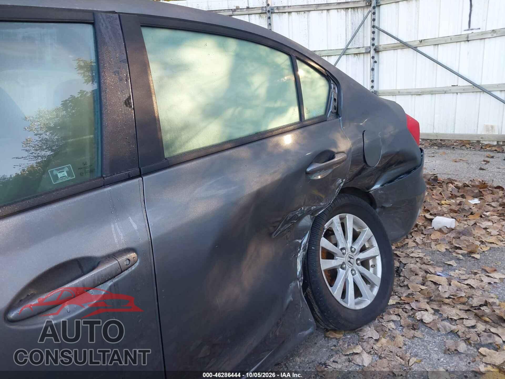 HONDA CIVIC 2012 - 19XFB2F98CE053224