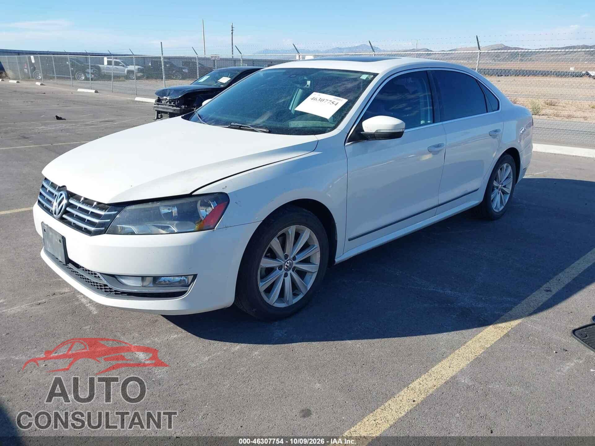 VOLKSWAGEN PASSAT 2012 - 1VWCP7A31CC078717