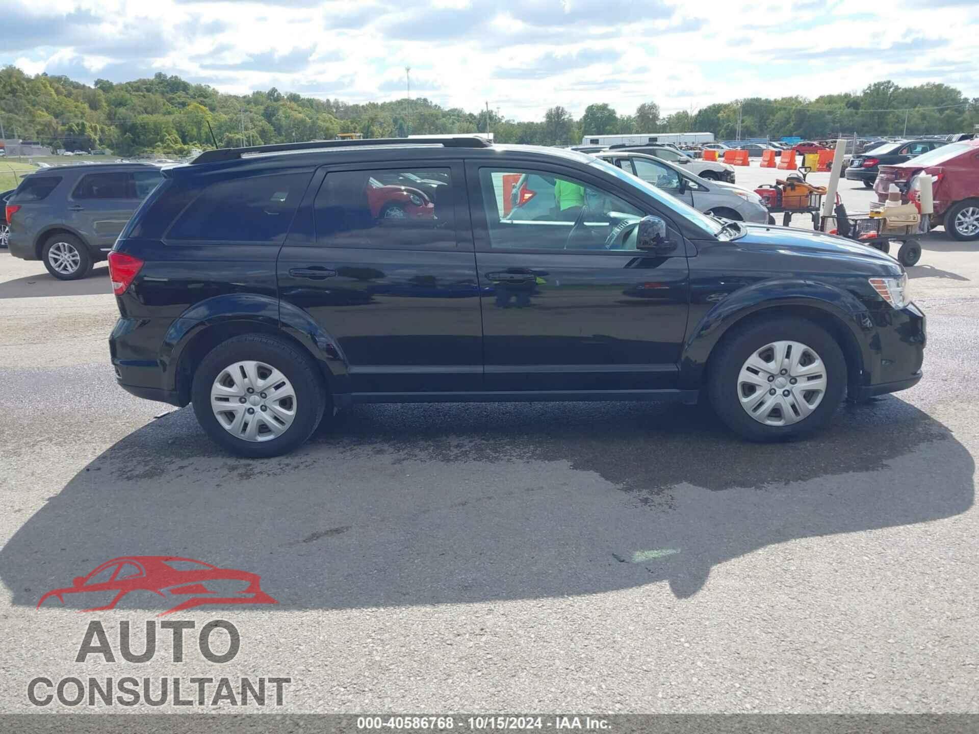 DODGE JOURNEY 2019 - 3C4PDCBBXKT747078