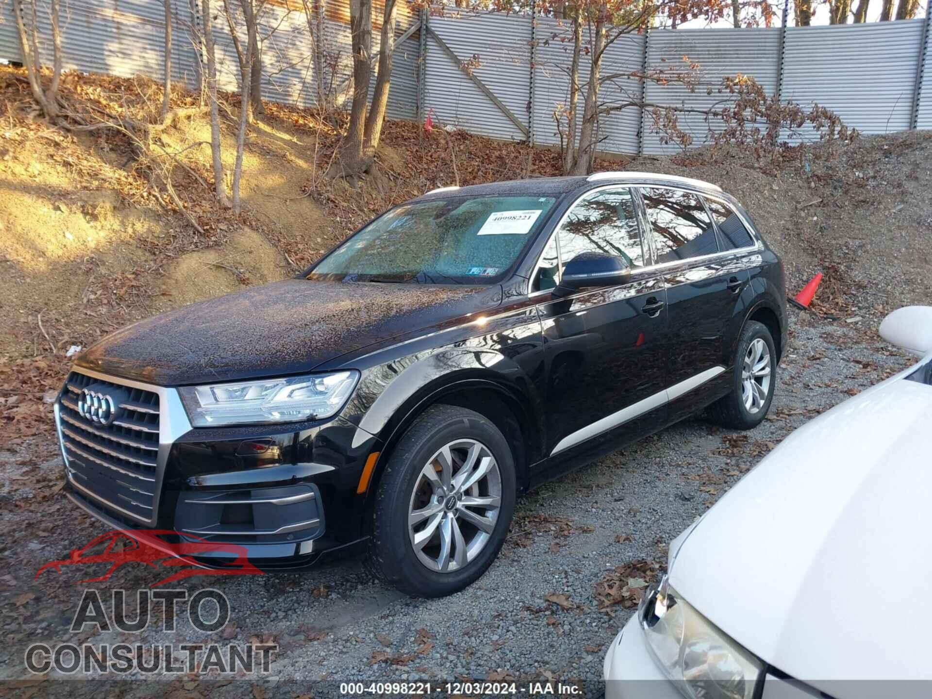 AUDI Q7 2019 - WA1LAAF71KD046169