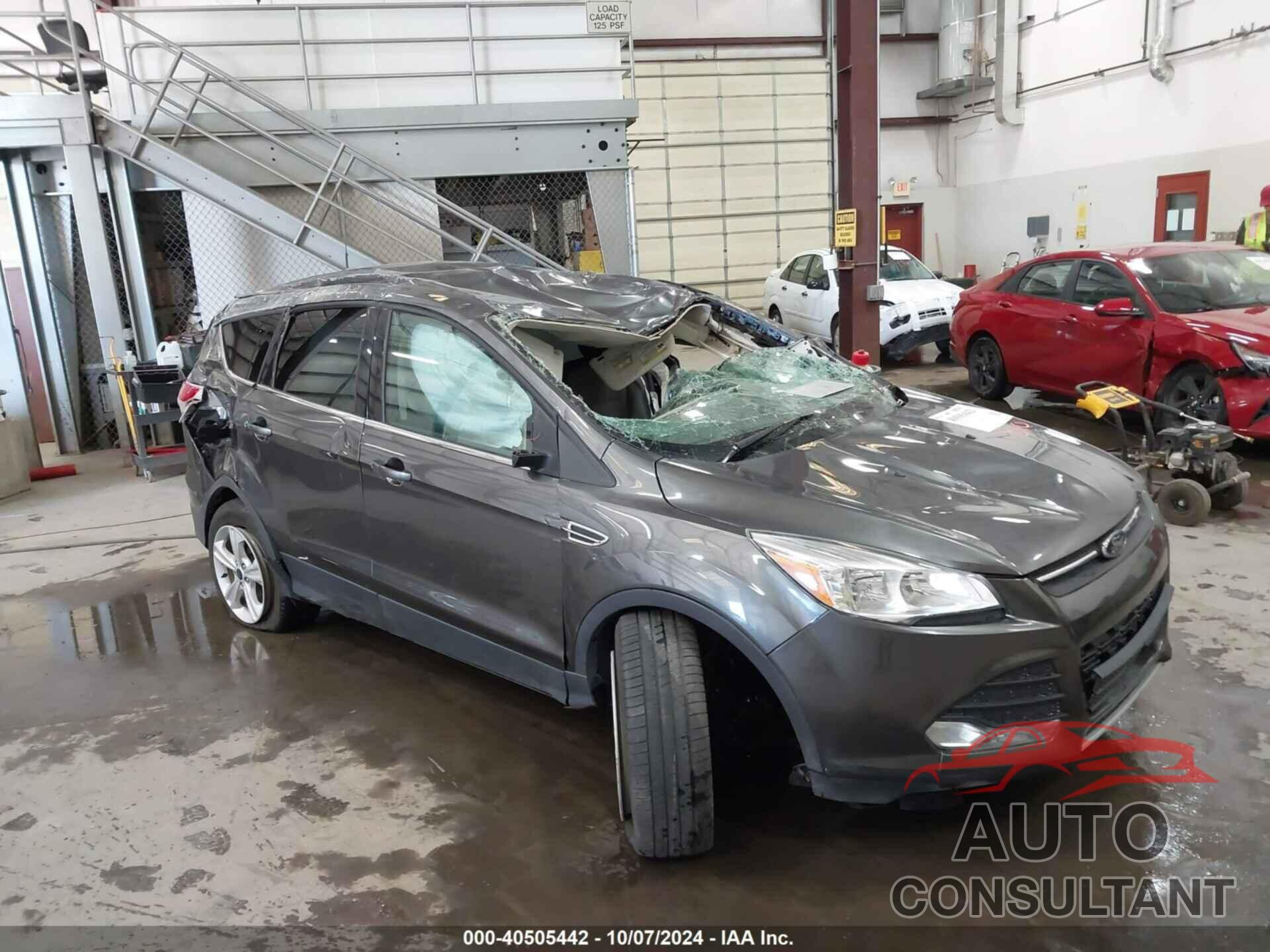 FORD ESCAPE 2016 - 1FMCU9G91GUA32576