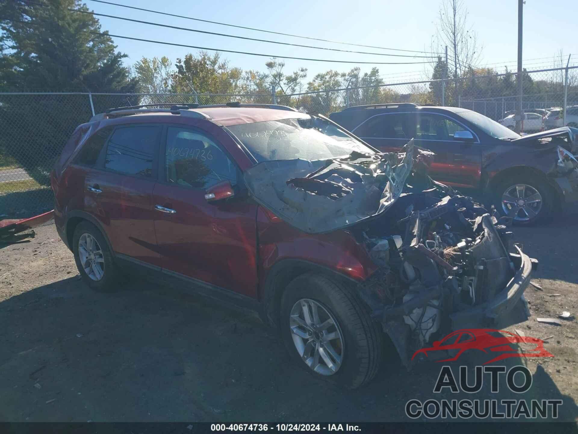 KIA SORENTO 2015 - 5XYKT4A61FG589766