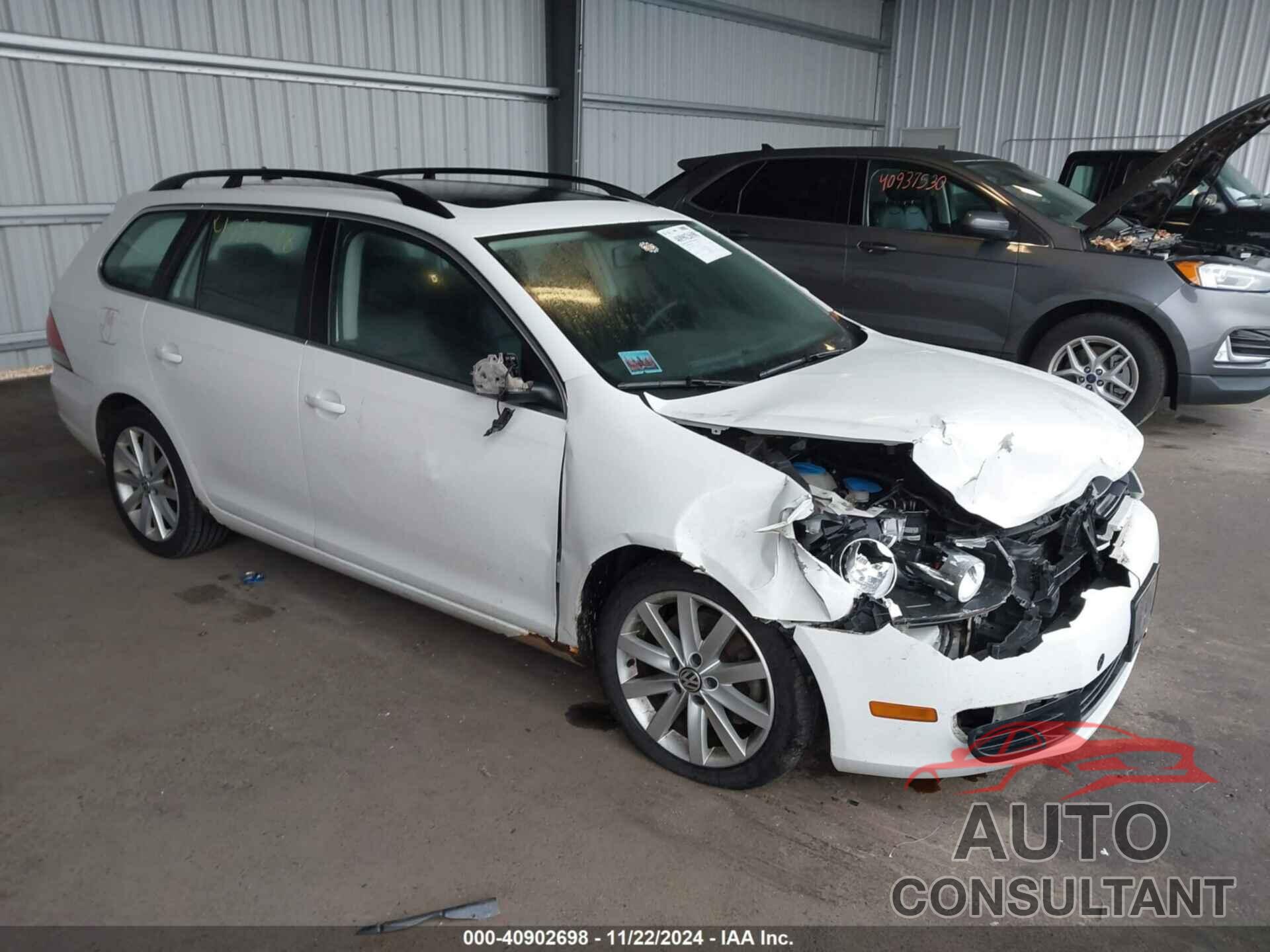 VOLKSWAGEN JETTA SPORTWAGEN 2011 - 3VWPL7AJ4BM637444