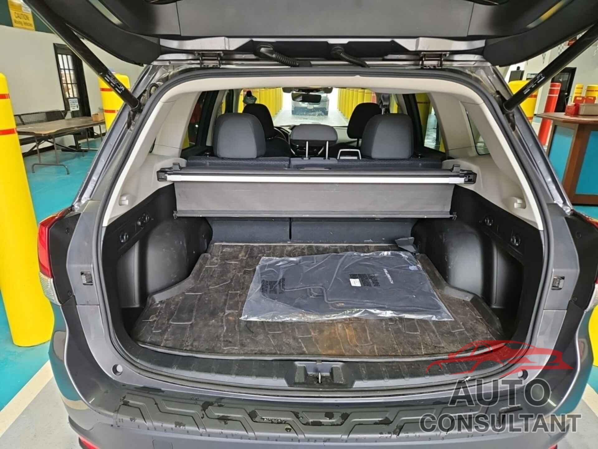 SUBARU FORESTER 2021 - JF2SKAJC5MH585801