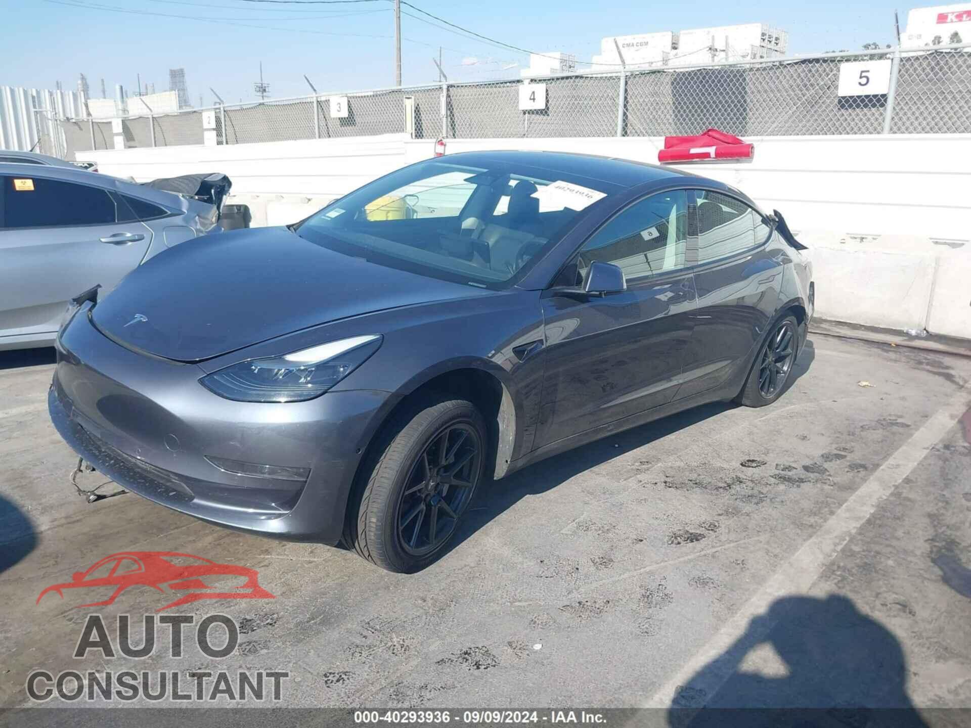 TESLA MODEL 3 2021 - 5YJ3E1EA9MF868219
