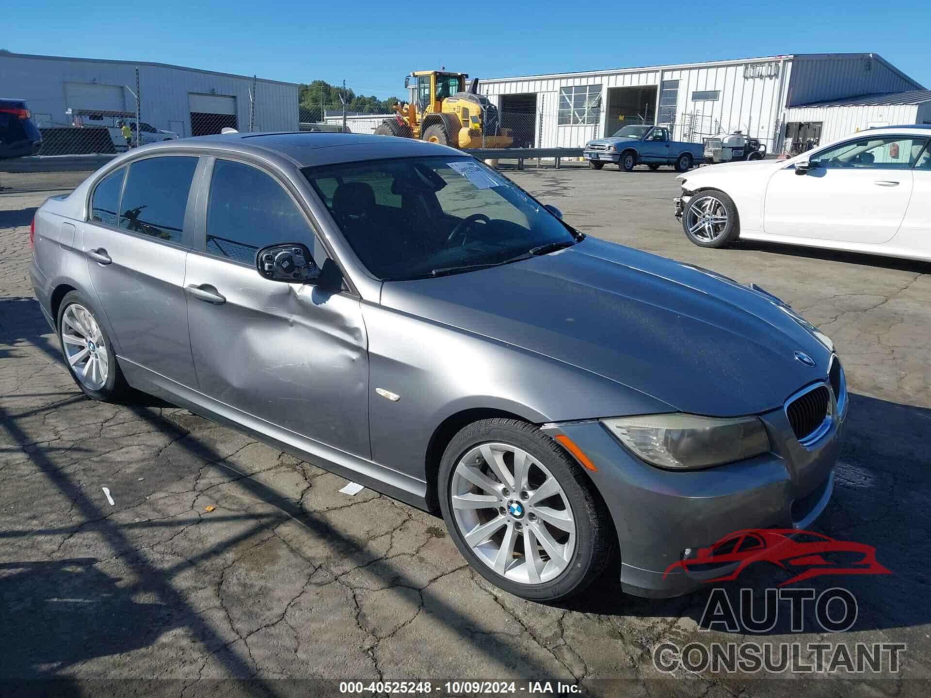 BMW 328I 2011 - WBAPH7C58BA802488