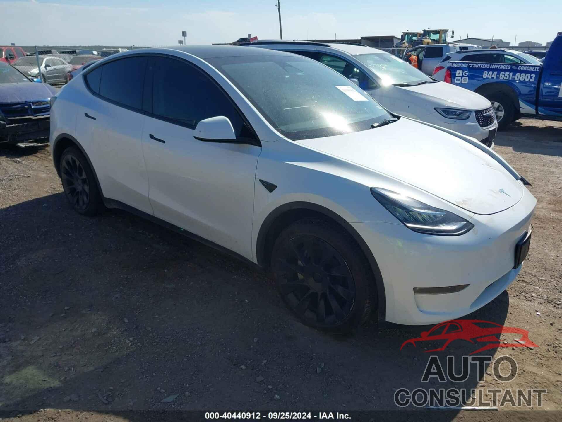 TESLA MODEL Y 2023 - 7SAYGDEE3PA117853