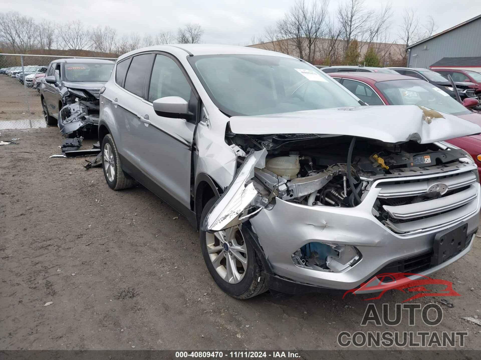FORD ESCAPE 2017 - 1FMCU0GDXHUE89520