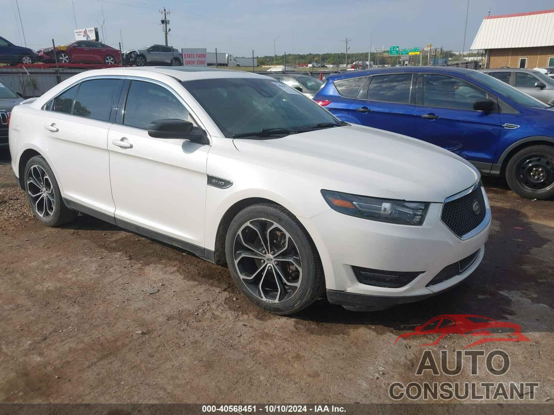 FORD TAURUS 2018 - 1FAHP2KT3JG137949