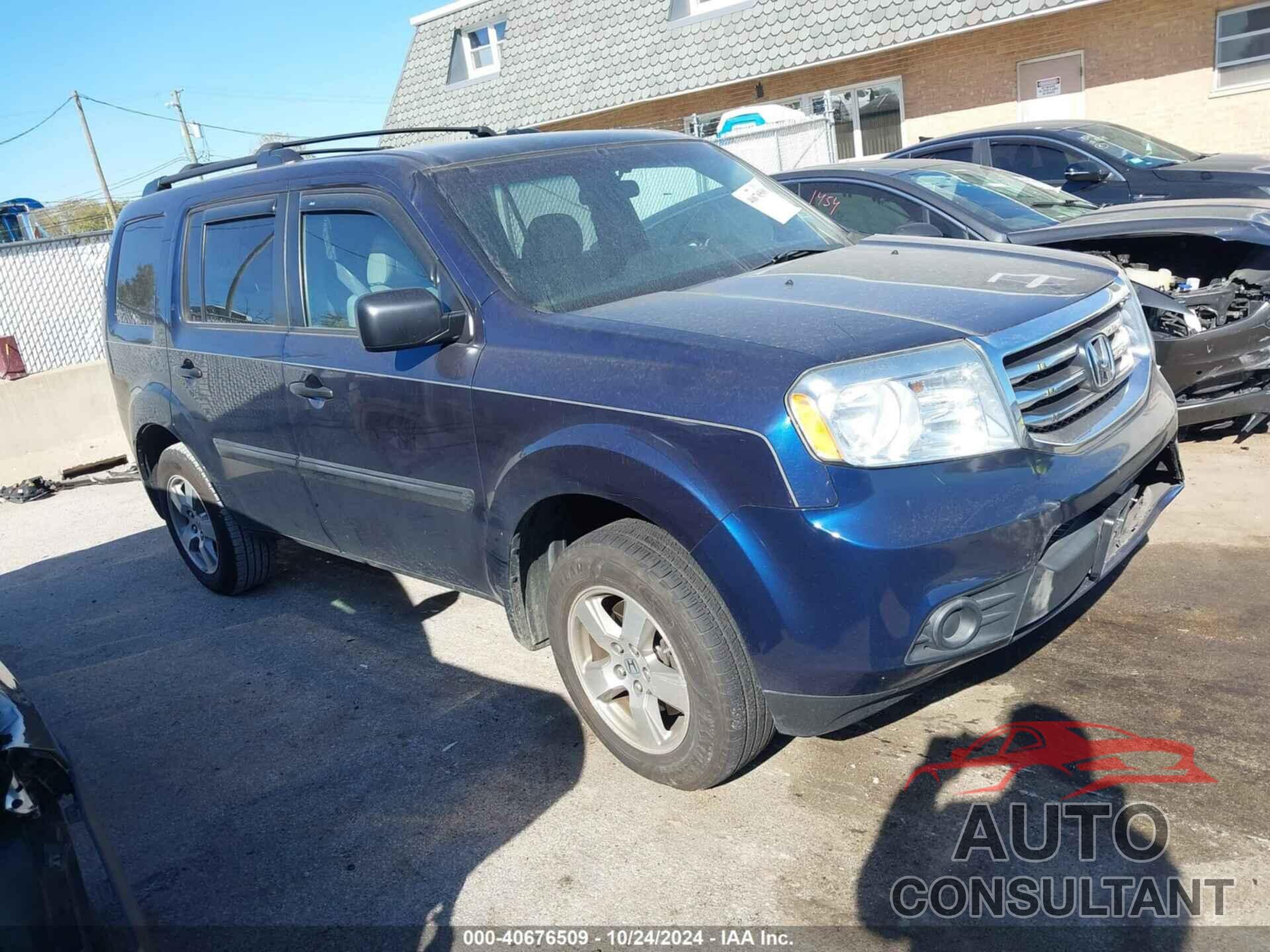 HONDA PILOT 2013 - 5FNYF4H27DB028125