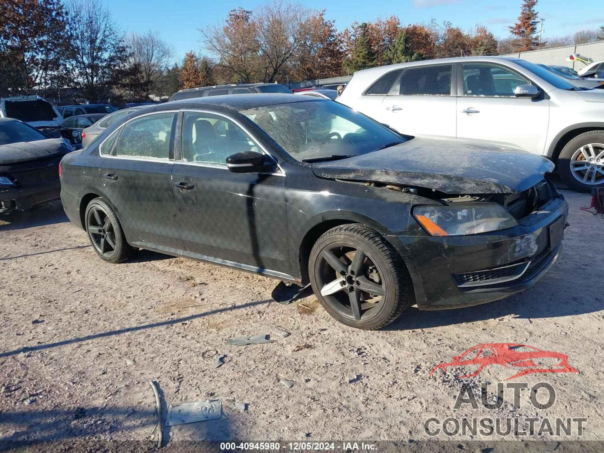 VOLKSWAGEN PASSAT 2013 - 1VWBP7A30DC090841