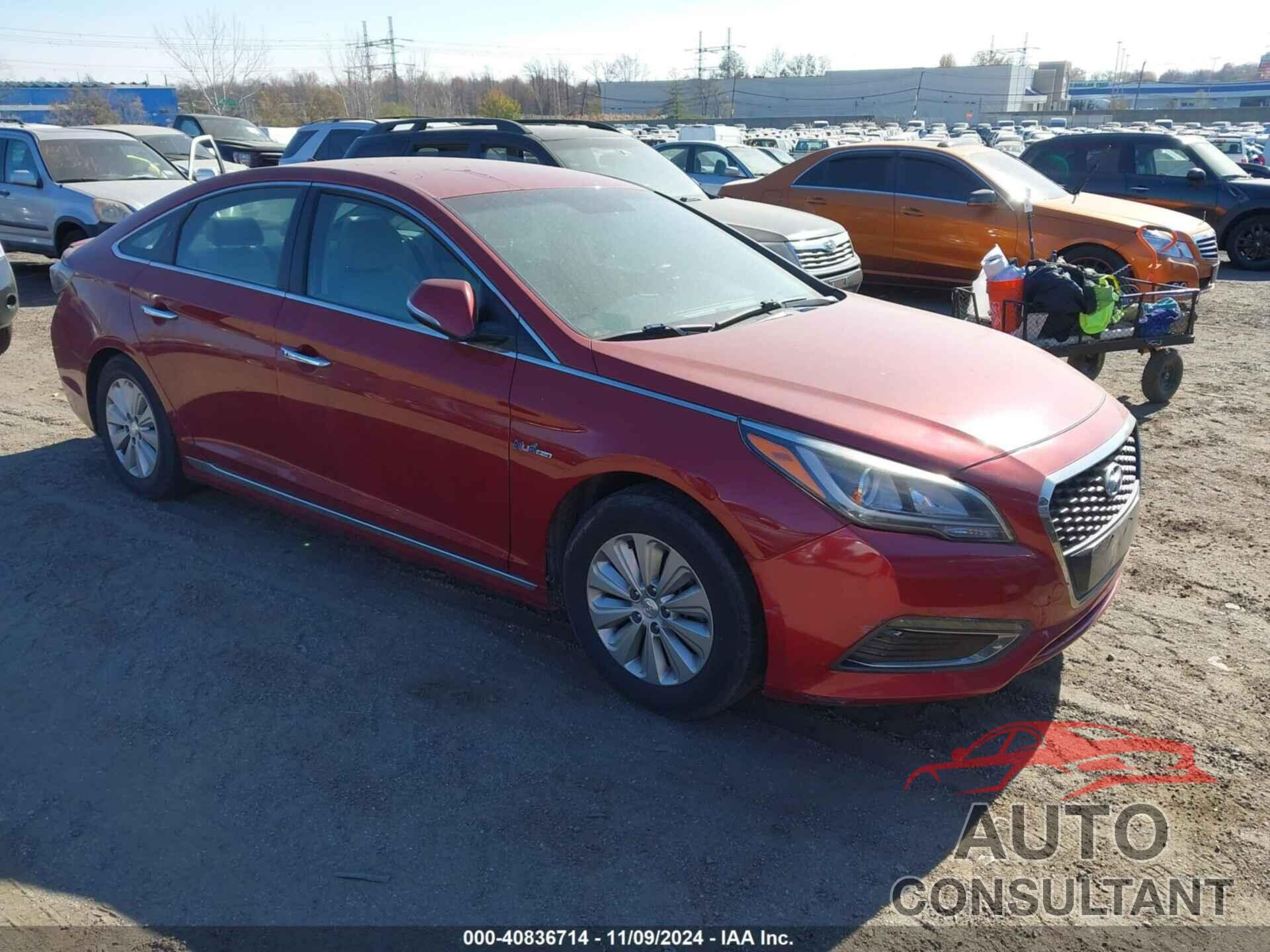 HYUNDAI SONATA HYBRID 2016 - KMHE24L16GA015209