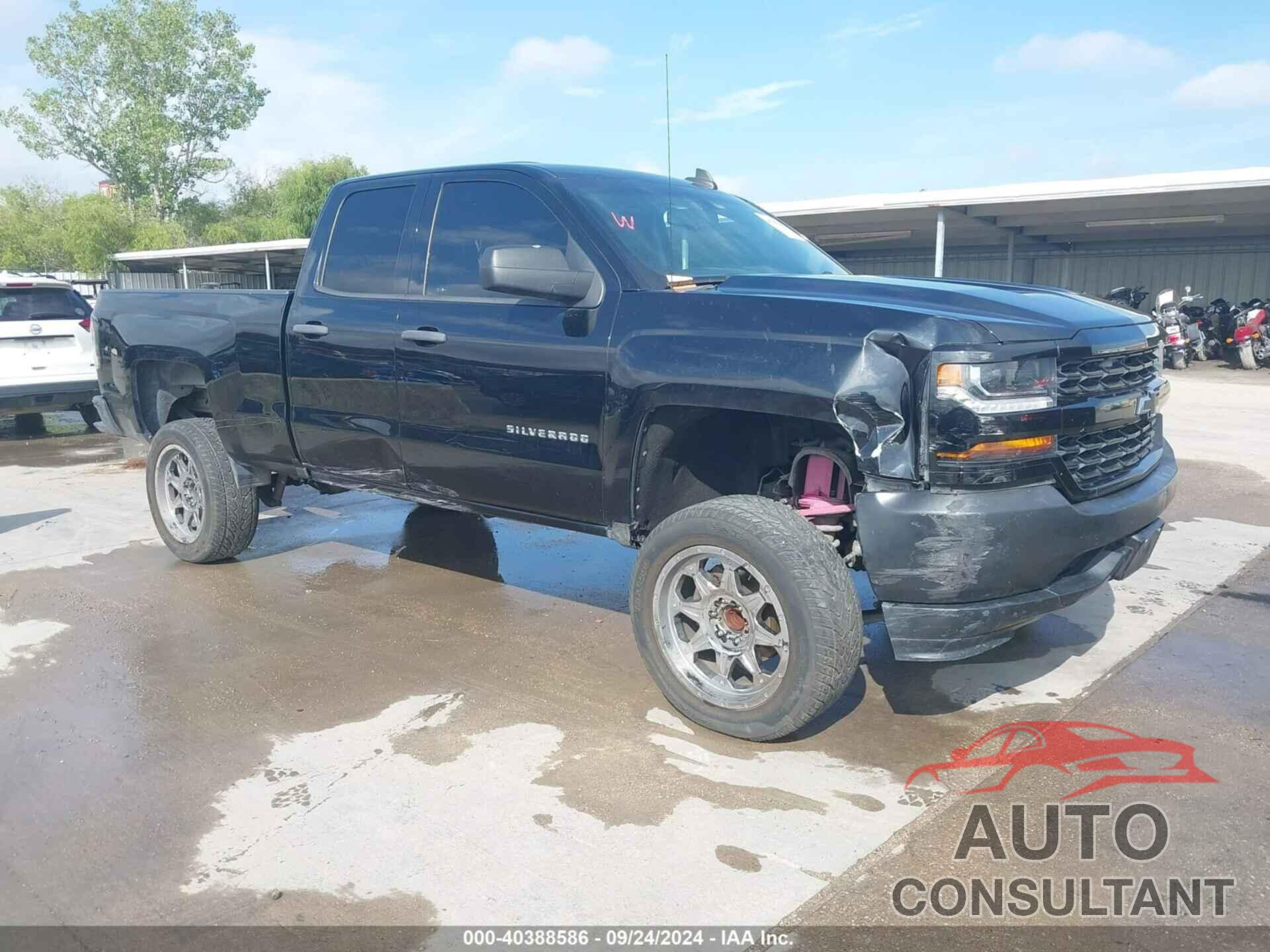 CHEVROLET SILVERADO 1500 2017 - 1GCRCNEH1HZ119791