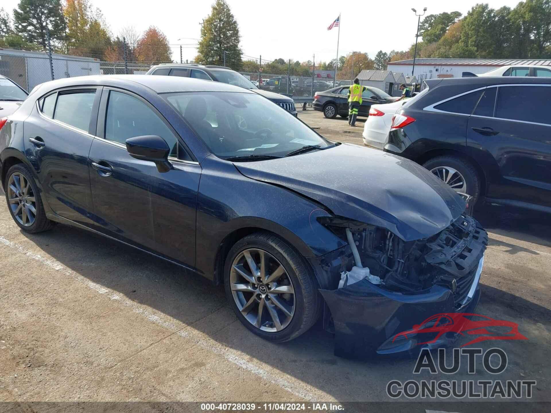 MAZDA MAZDA3 2018 - 3MZBN1L30JM193381