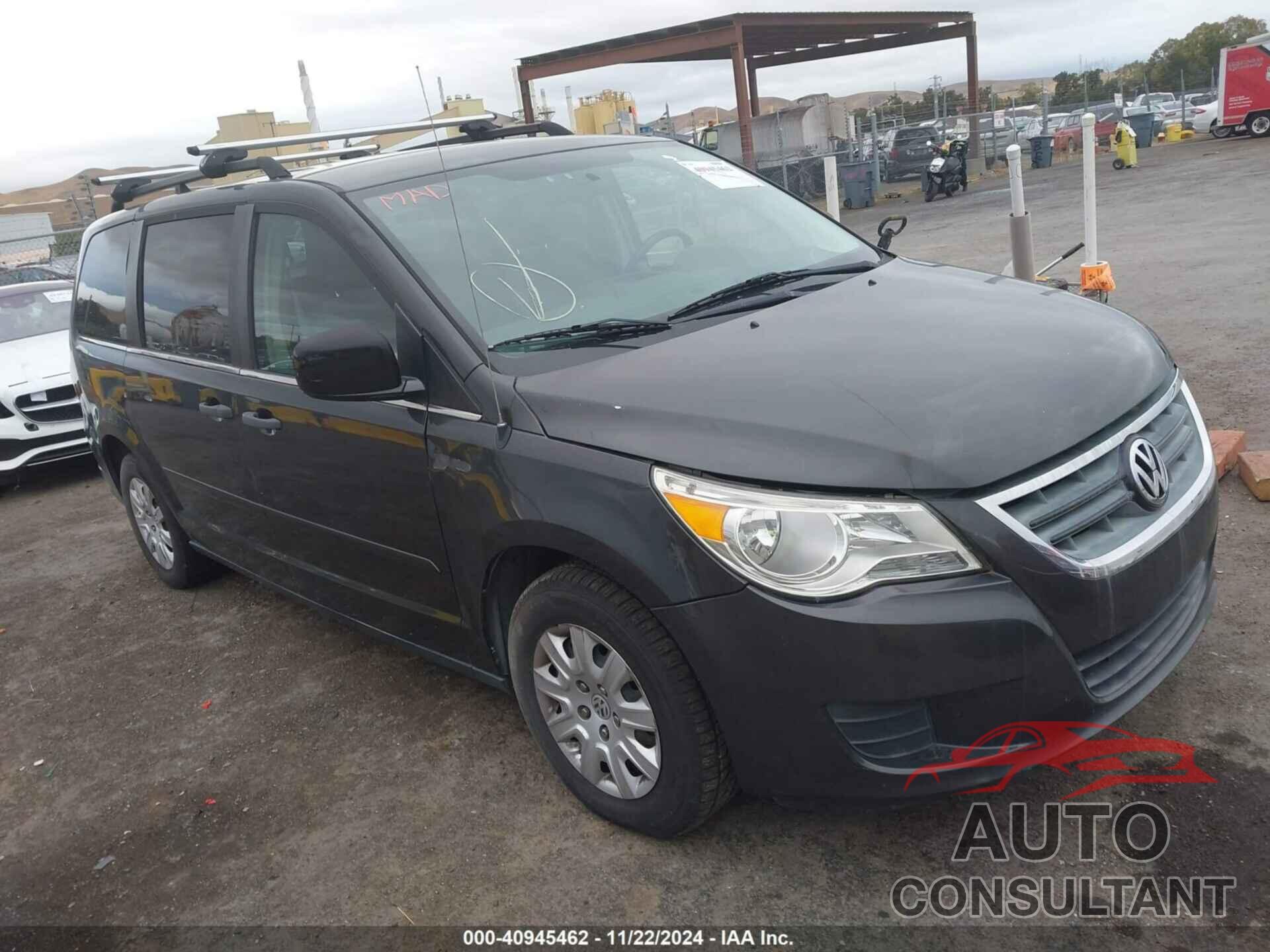 VOLKSWAGEN ROUTAN 2012 - 2C4RVAAG5CR390453