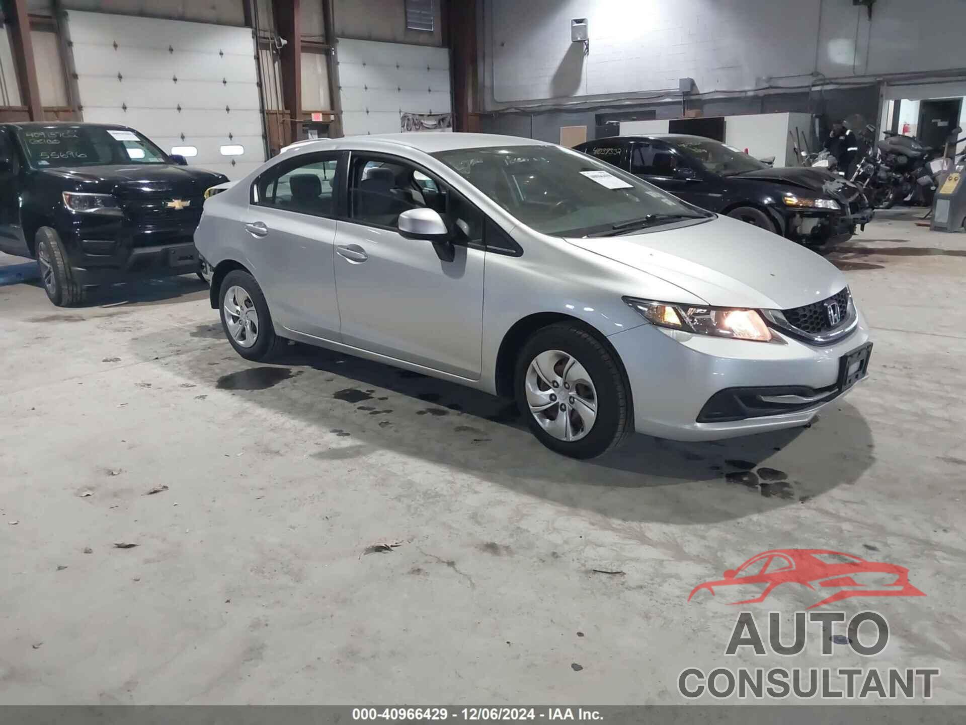 HONDA CIVIC 2013 - 19XFB2F58DE245354