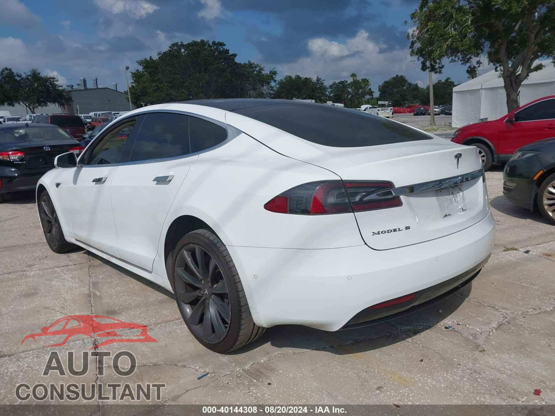 TESLA MODEL S 2016 - 5YJSA1E14GF150427
