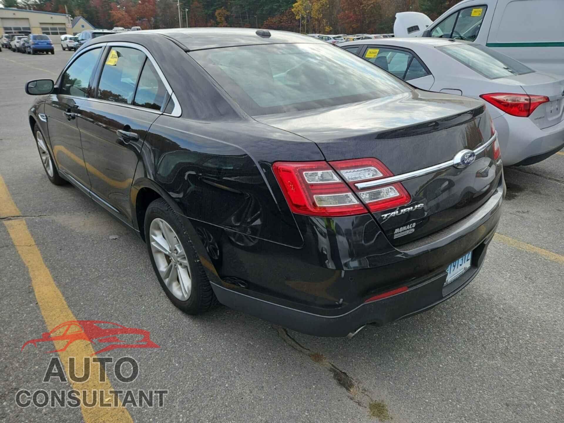 FORD TAURUS 2019 - 1FAHP2E8XKG116430