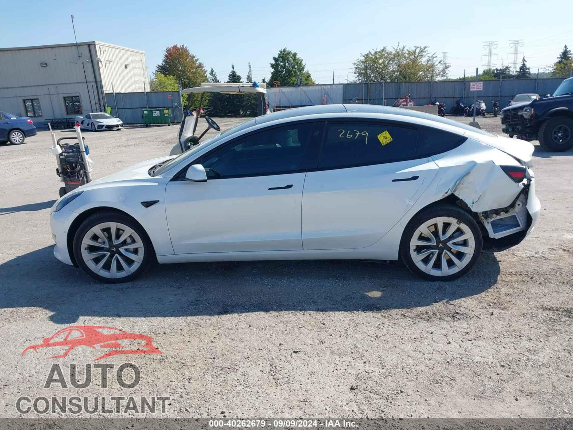 TESLA MODEL 3 2022 - 5YJ3E1EA4NF120849