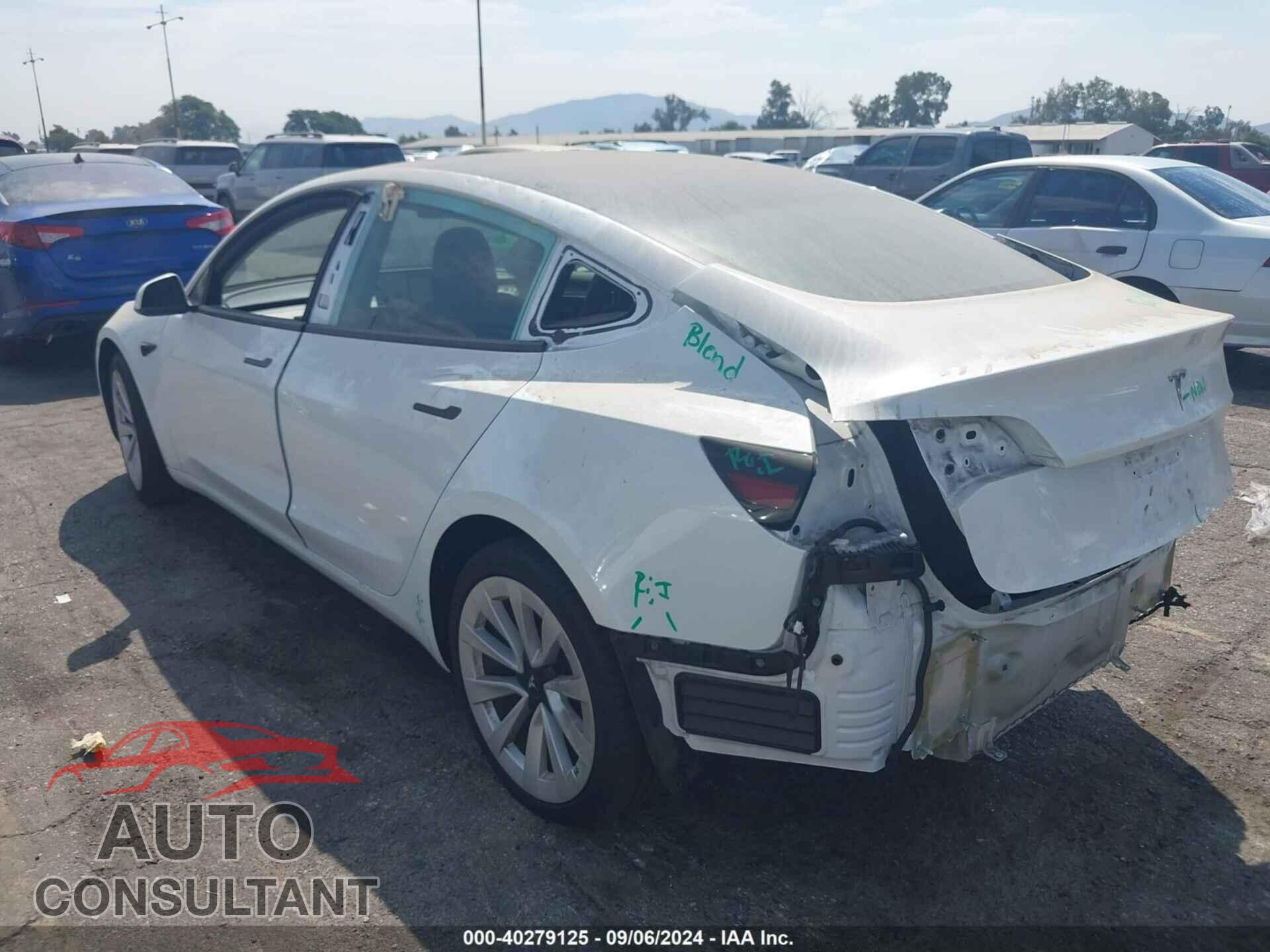 TESLA MODEL 3 2023 - 5YJ3E1EA8PF470505