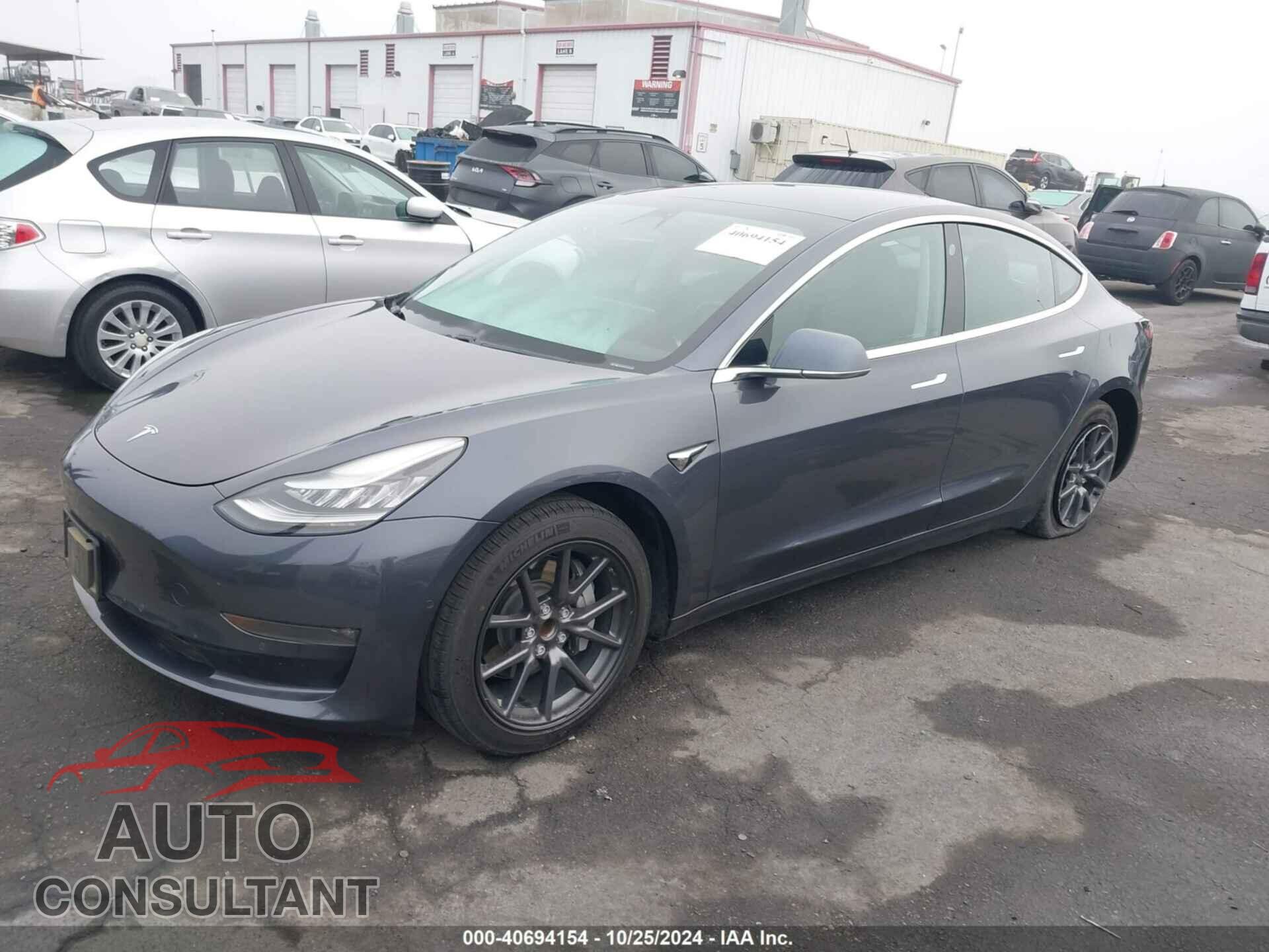 TESLA MODEL 3 2019 - 5YJ3E1EA1KF400367